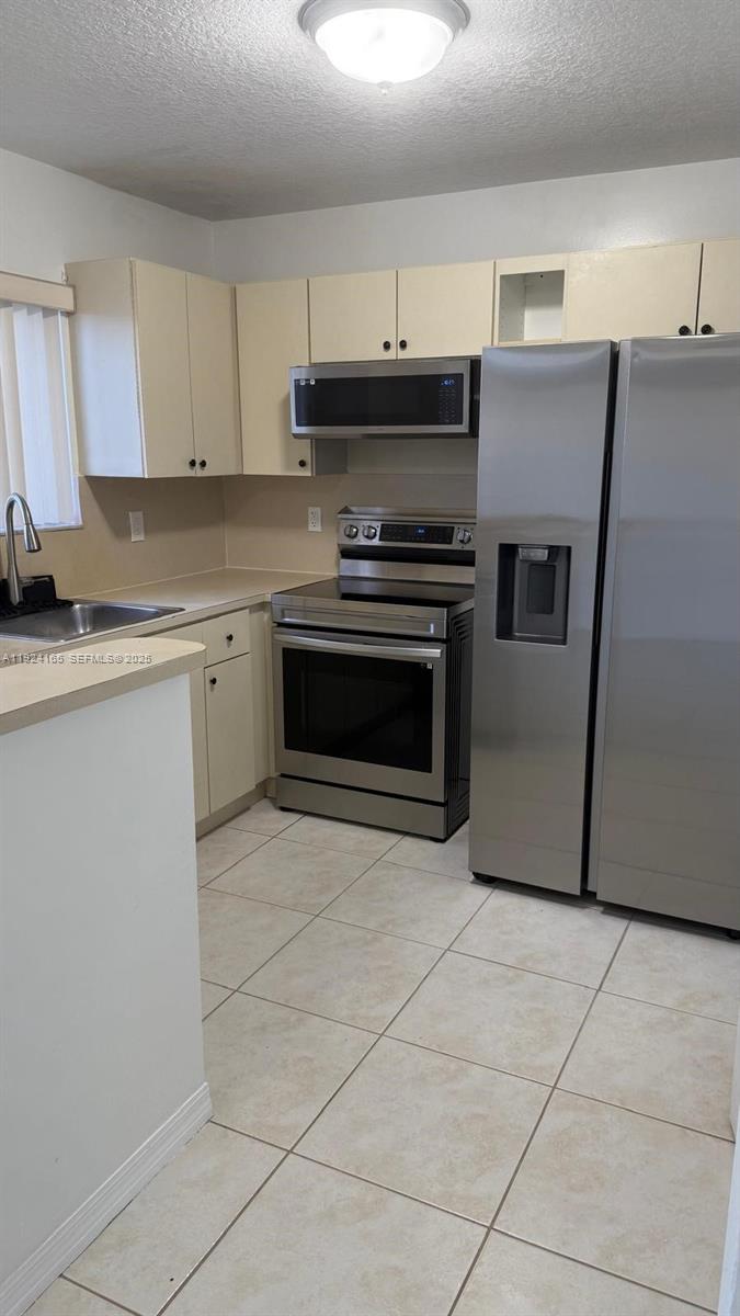 VENETIA GARDENS CONDO - Residential Lease
