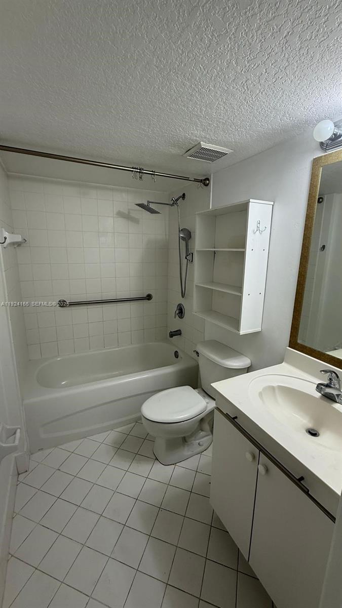 VENETIA GARDENS CONDO - Residential Lease