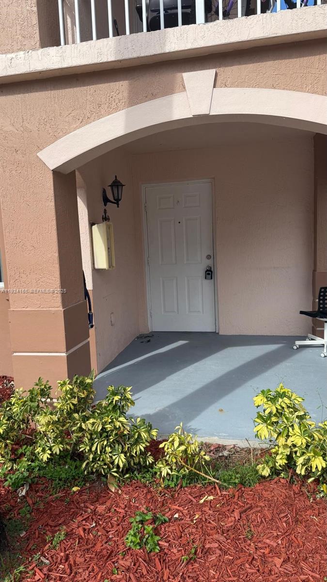 VENETIA GARDENS CONDO - Residential Lease