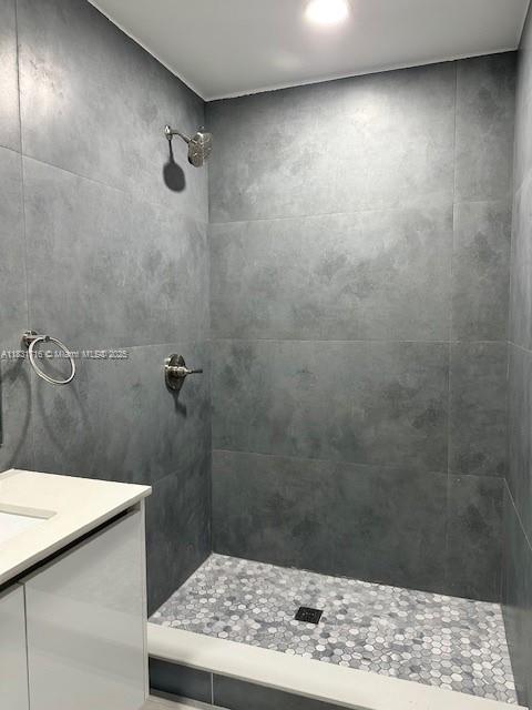 HIGHLAND SQUARE - Residential