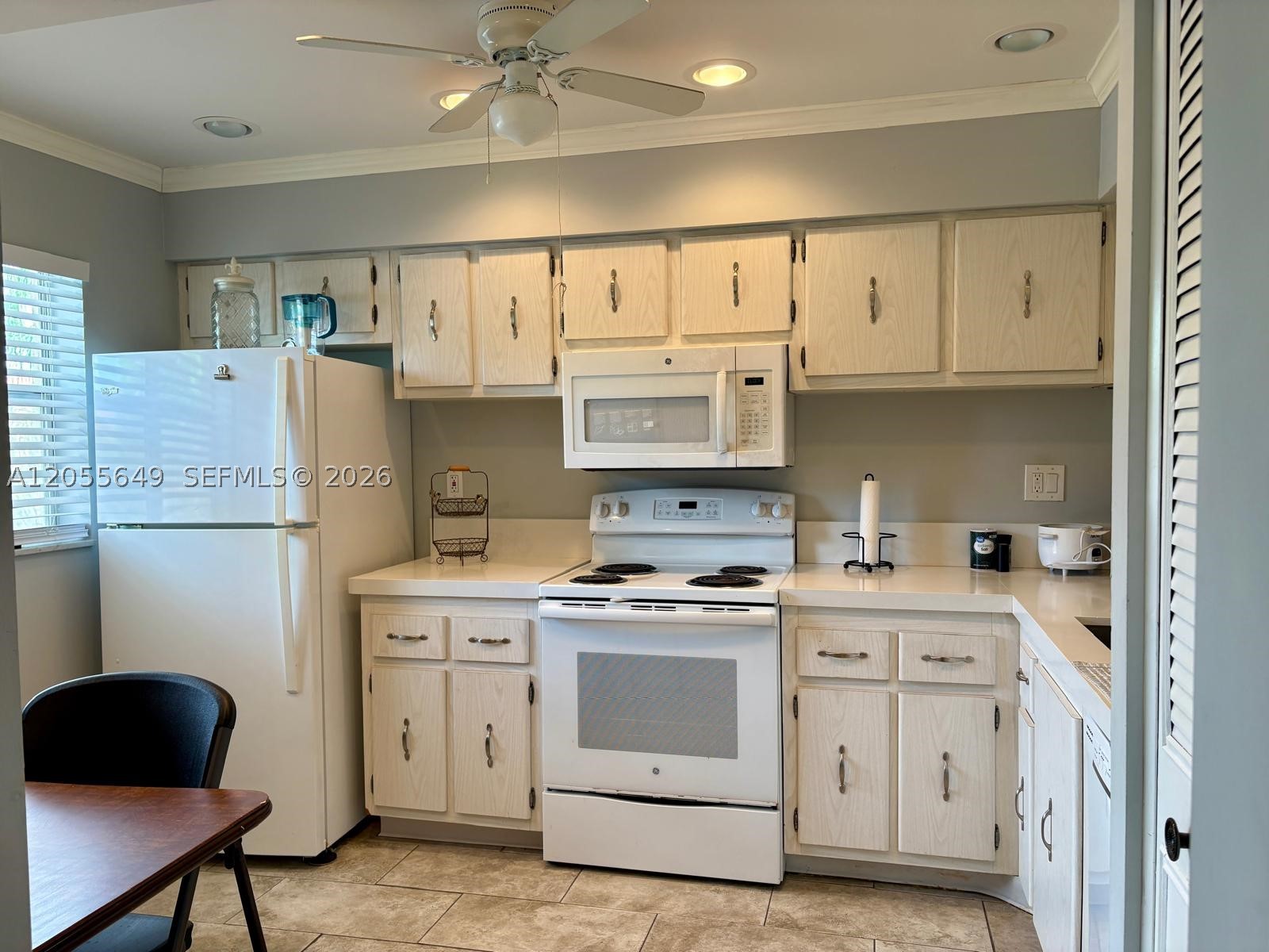 GREENS CONDO APTS PHASE I - Residential