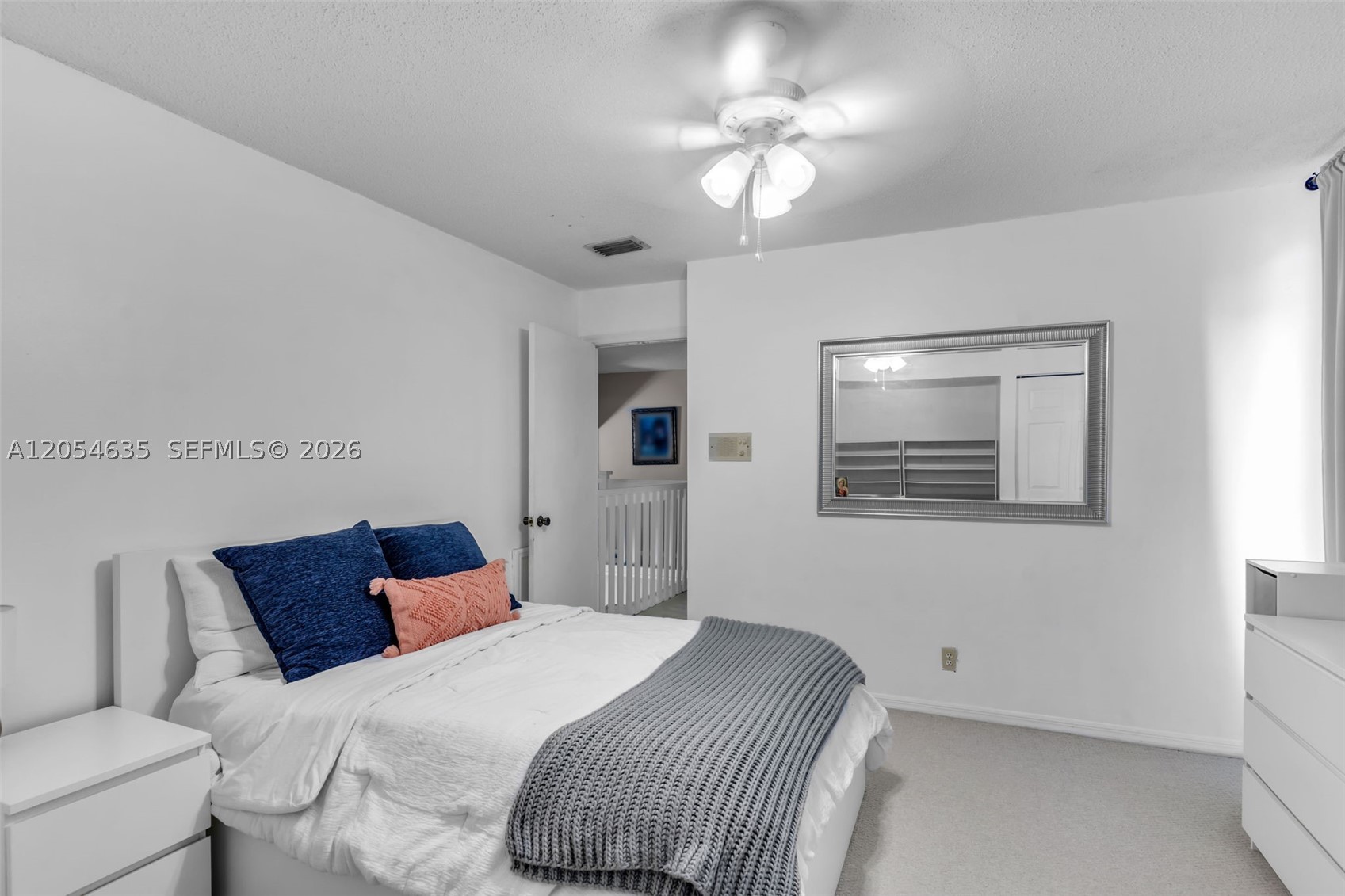LINDGREN EAST - Residential