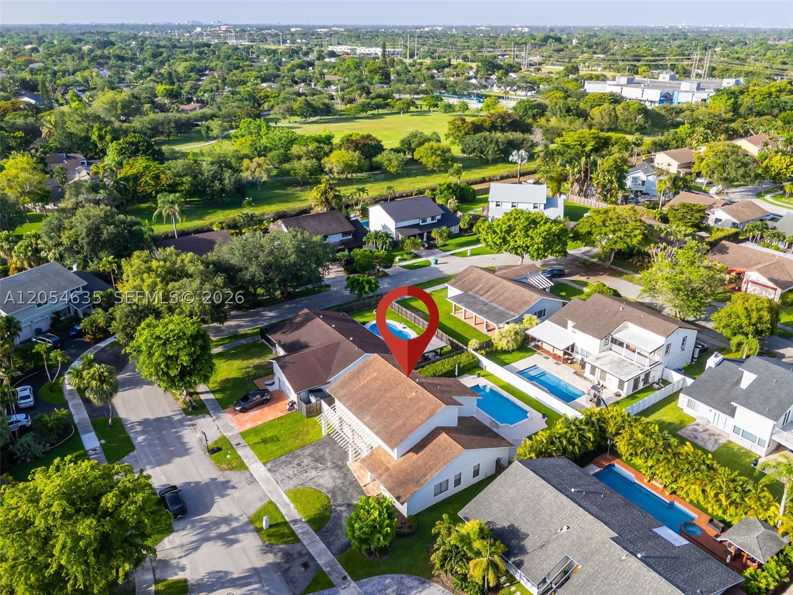 LINDGREN EAST - Residential