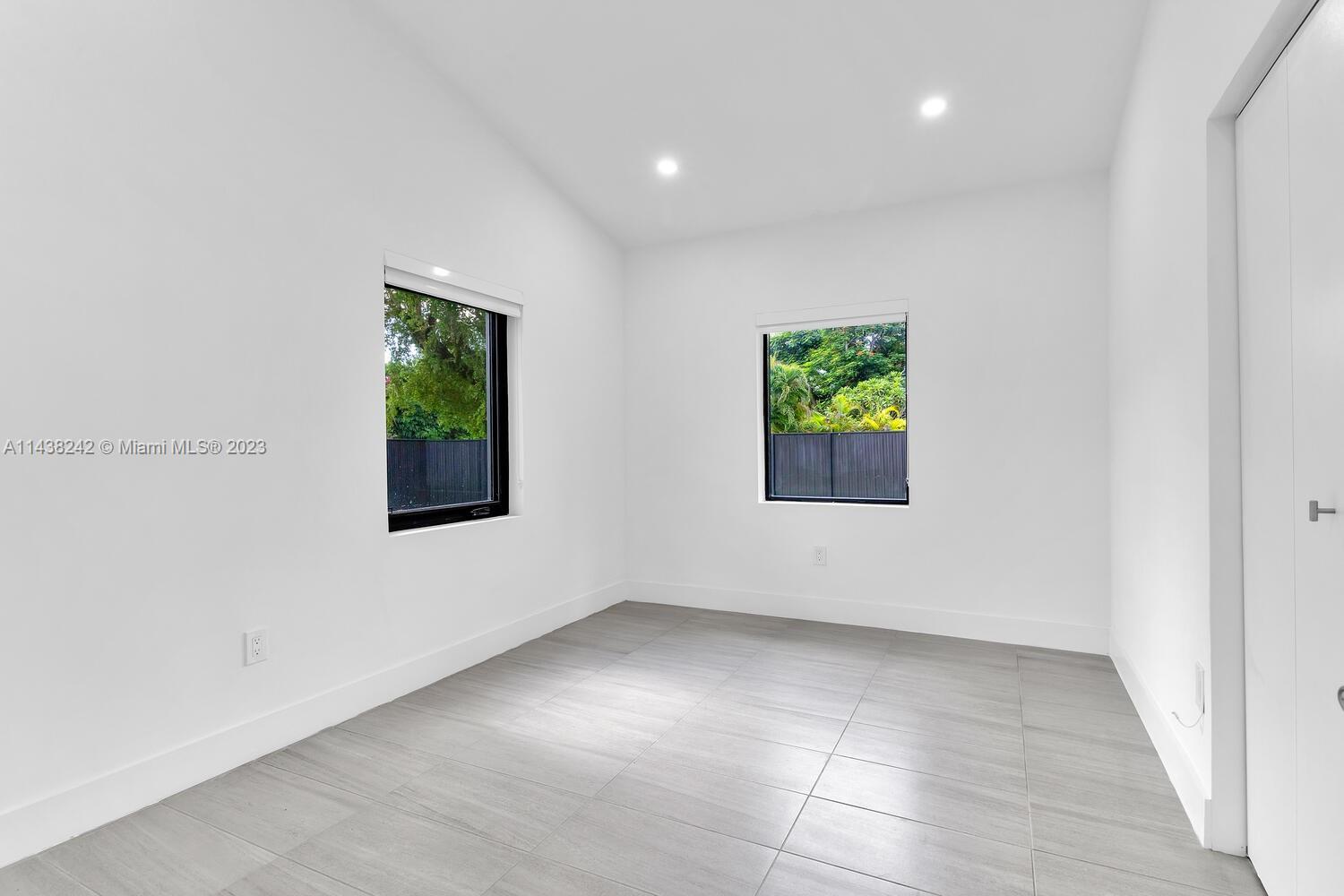 BILTMORE HEIGHTS RED RD A - Residential