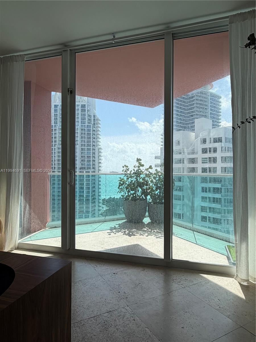 PORTOFINO TOWER - Residential Lease