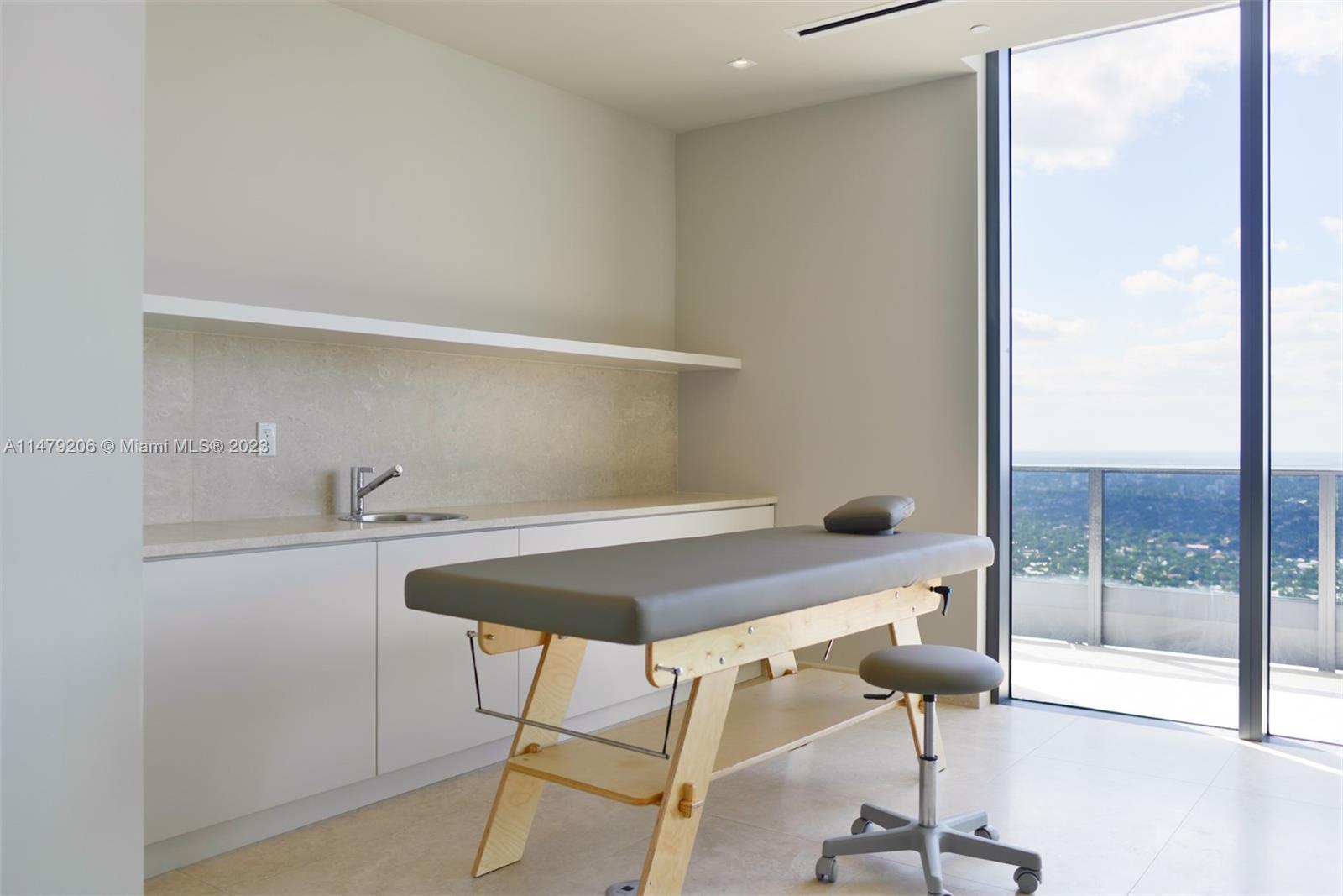 BRICKELL FLATIRON CONDO - Residential Lease