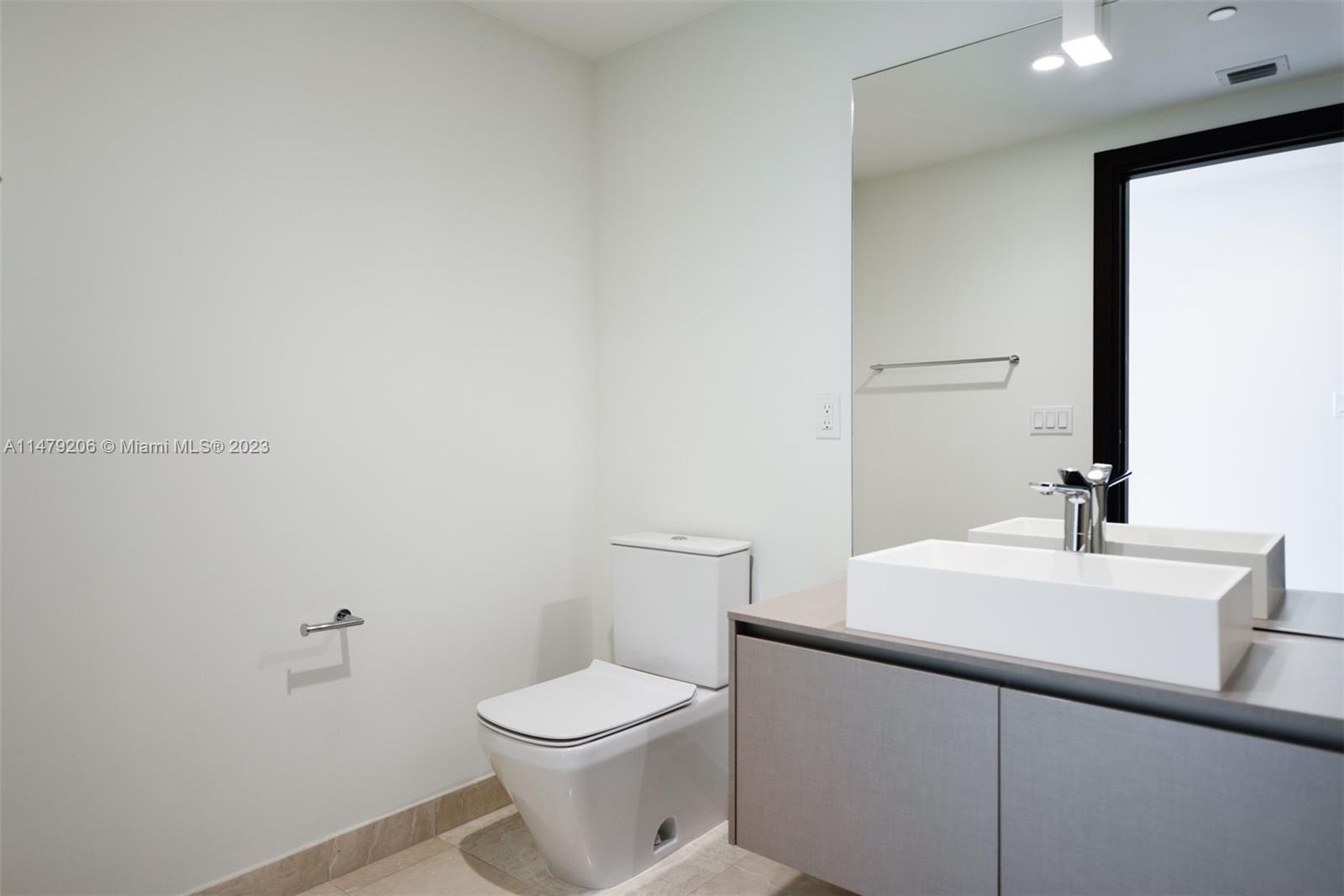 BRICKELL FLATIRON CONDO - Residential Lease