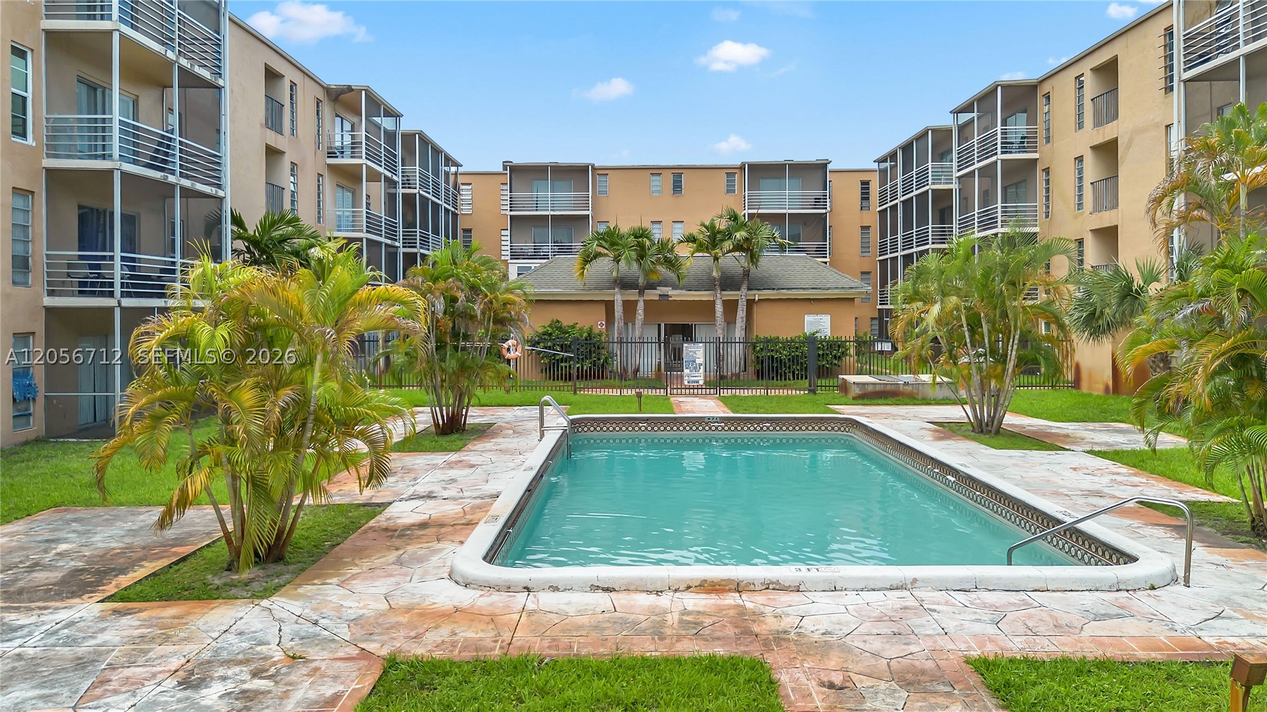 TOWN SQUARE CONDO - Residential