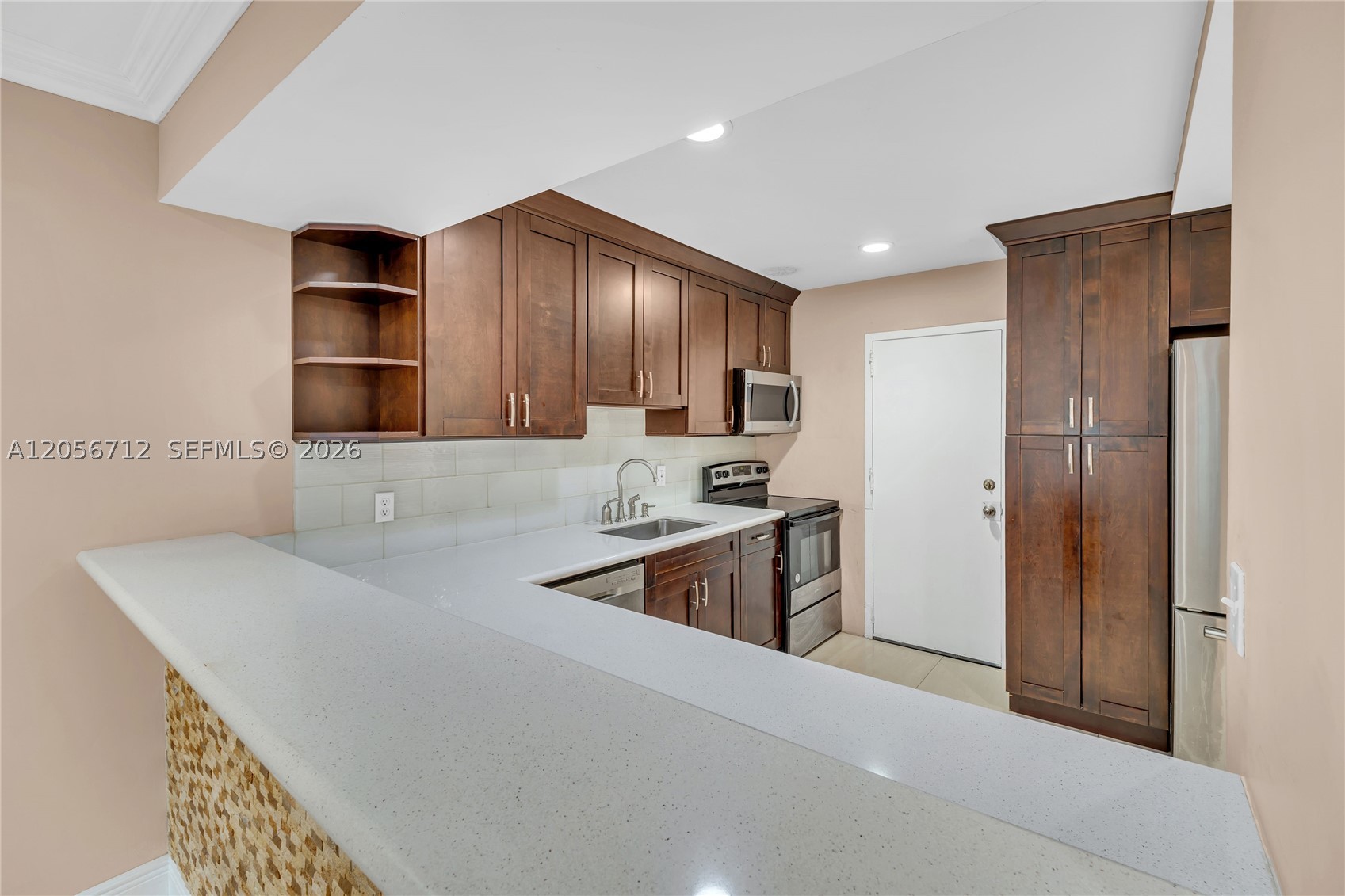 TOWN SQUARE CONDO - Residential
