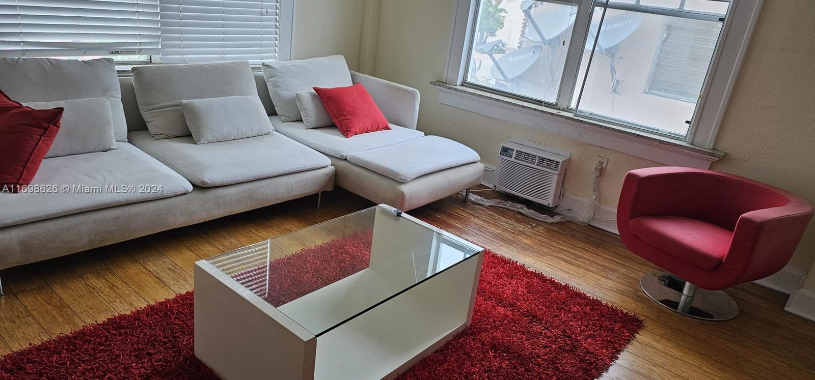Available! Charming furnished floor unit just steps to the famous Lincoln Road. The residence features wood floor, brand new AC, huge walk in closet, updated bathroom and large windows. This Mediterranean style building has secured entry and a laundry facility. Live steps from the first class dining and world famous shopping at an affordable price. Hurry up, this property will go fast!
Available for showings inmediately