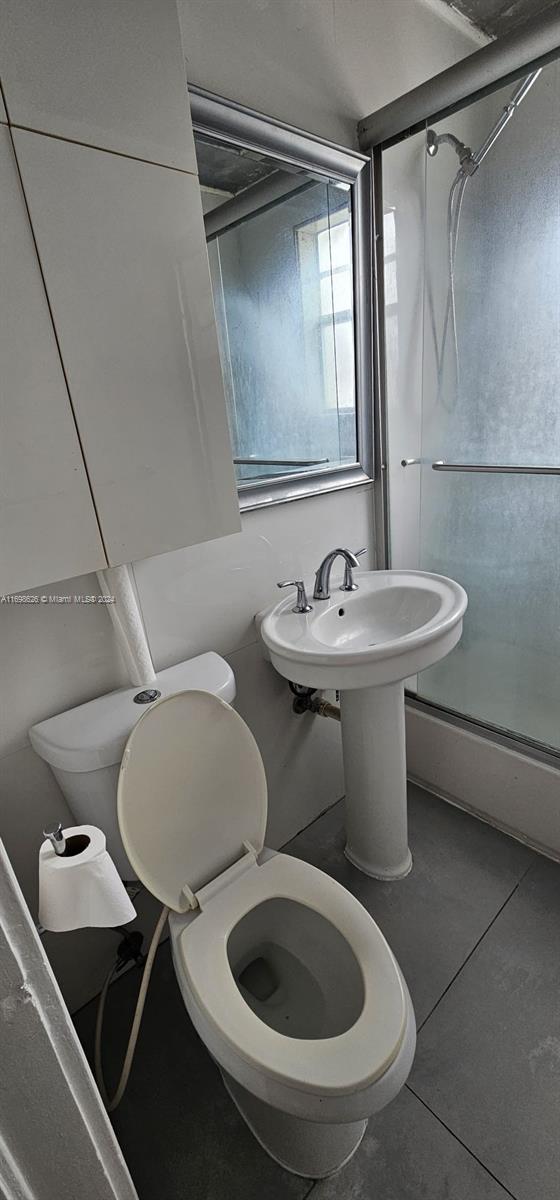 MONTERREY CONDO - Residential Lease