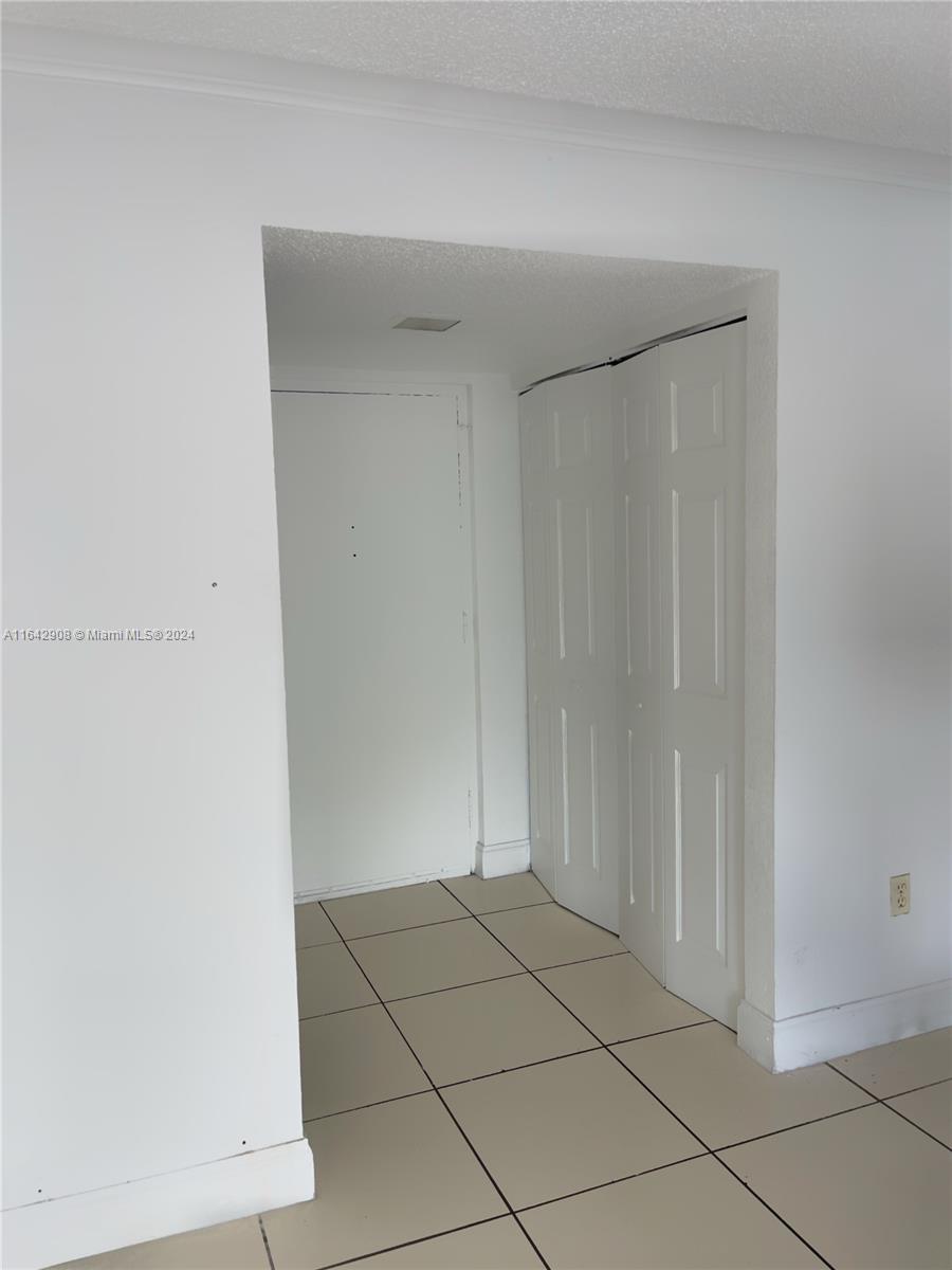 SOUTH WINDS CONDO - Residential Lease