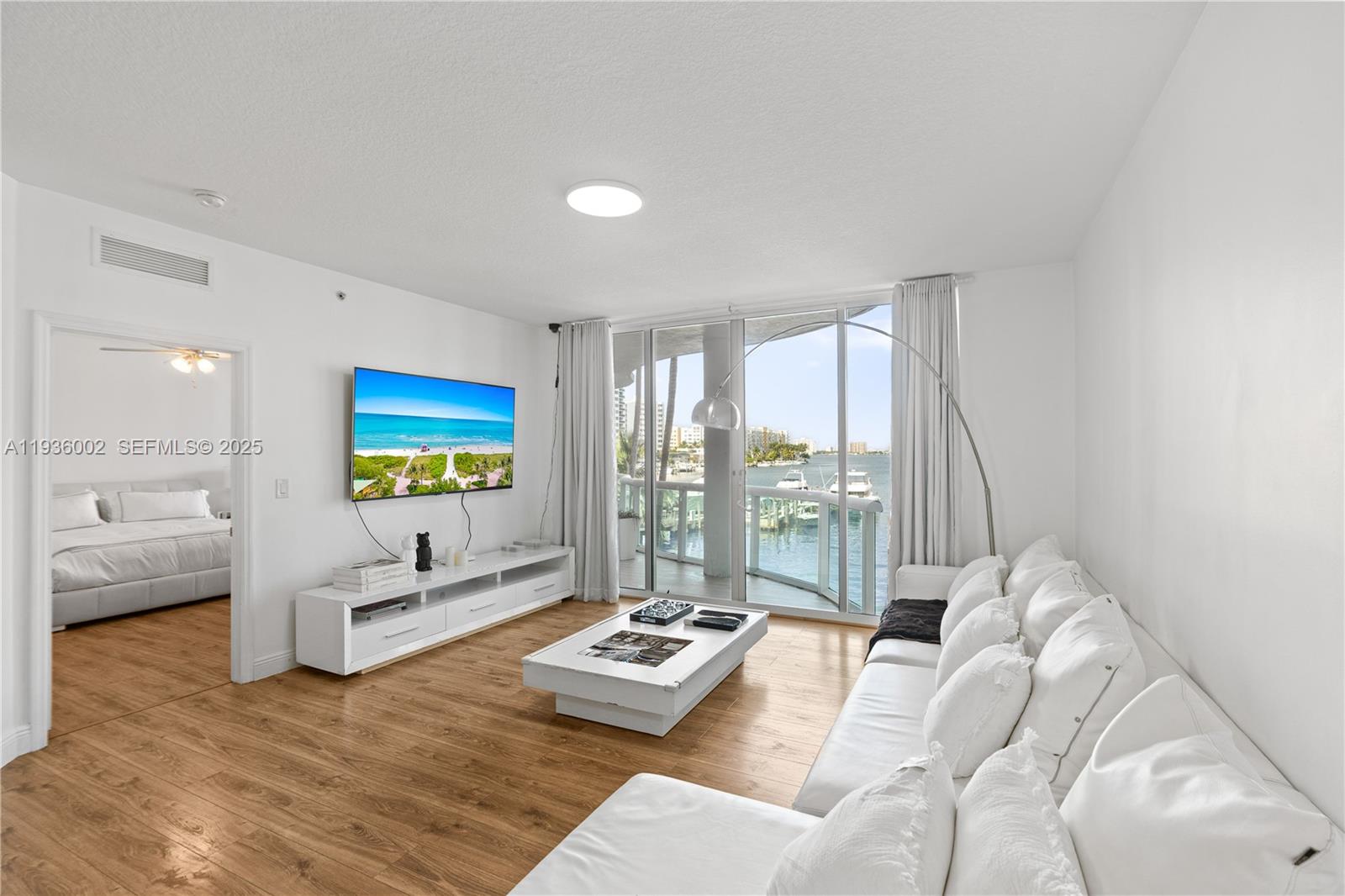360 CONDO C - Residential