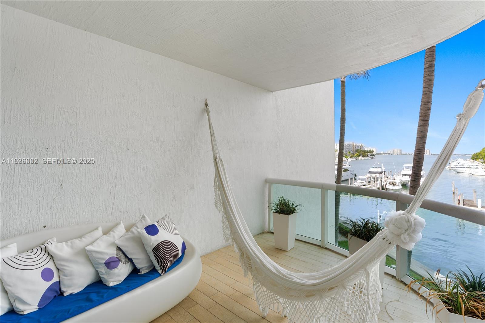 360 CONDO C - Residential