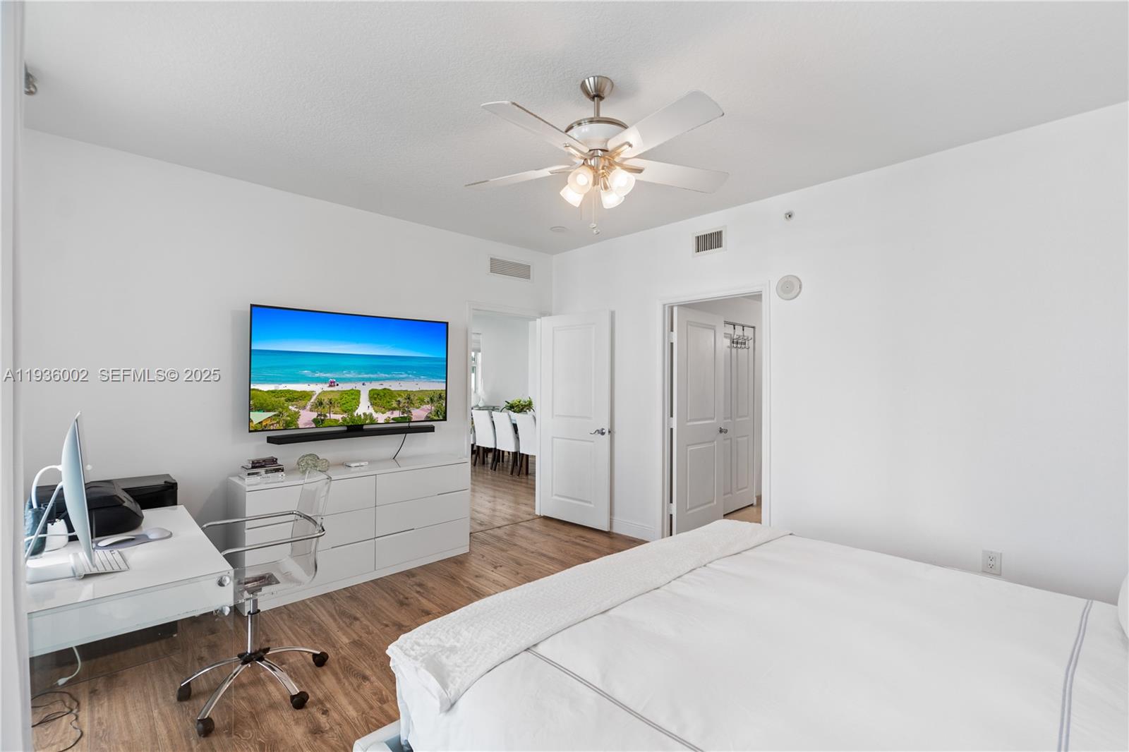 360 CONDO C - Residential