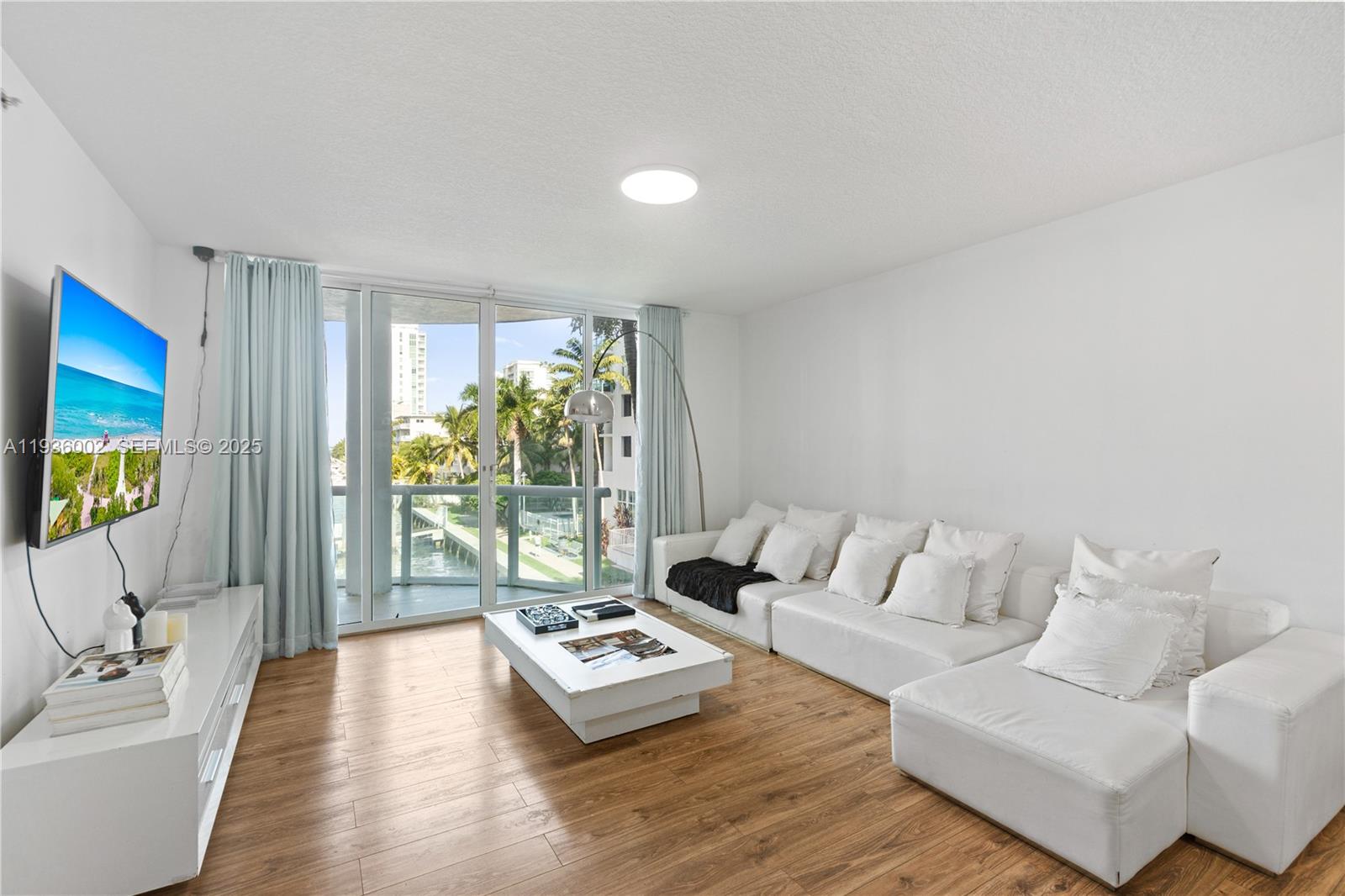 360 CONDO C - Residential