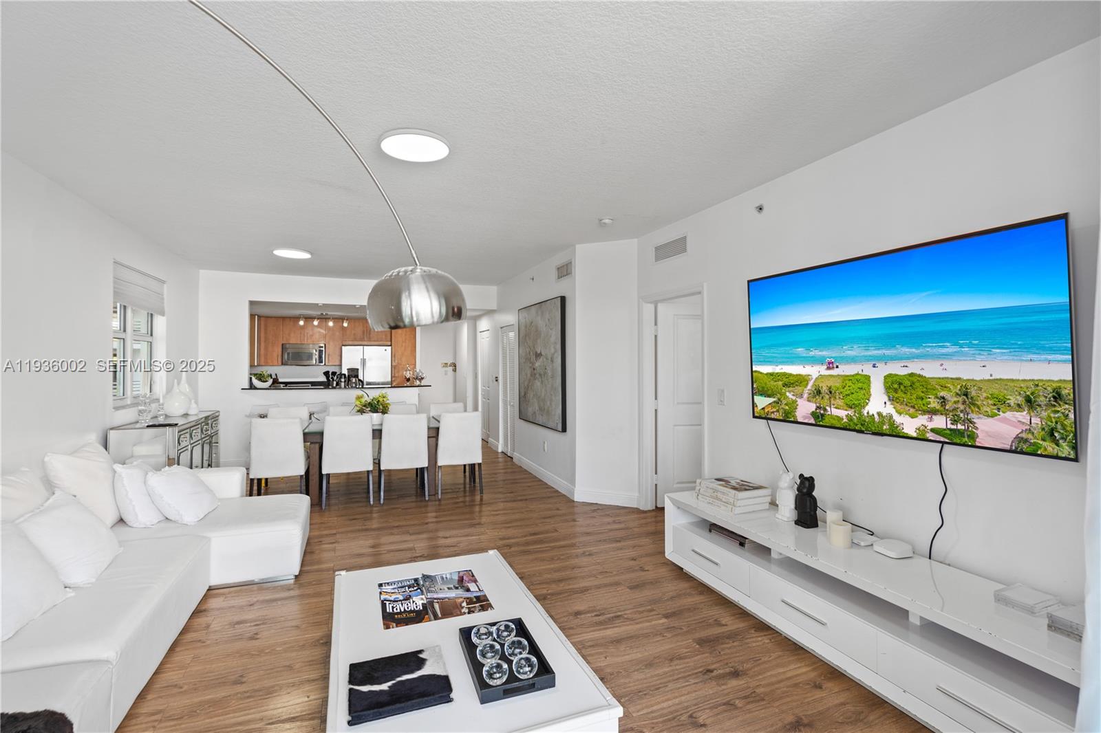 360 CONDO C - Residential