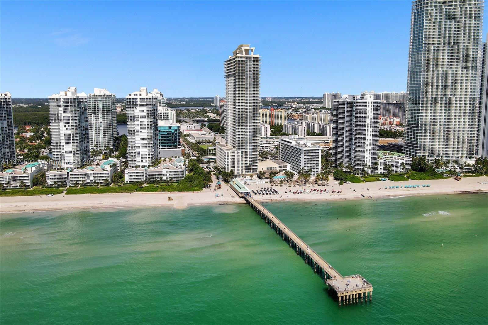 LA PERLA CONDO - Residential Lease