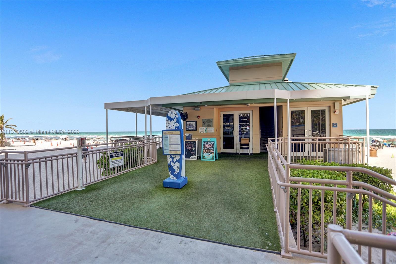 LA PERLA CONDO - Residential Lease