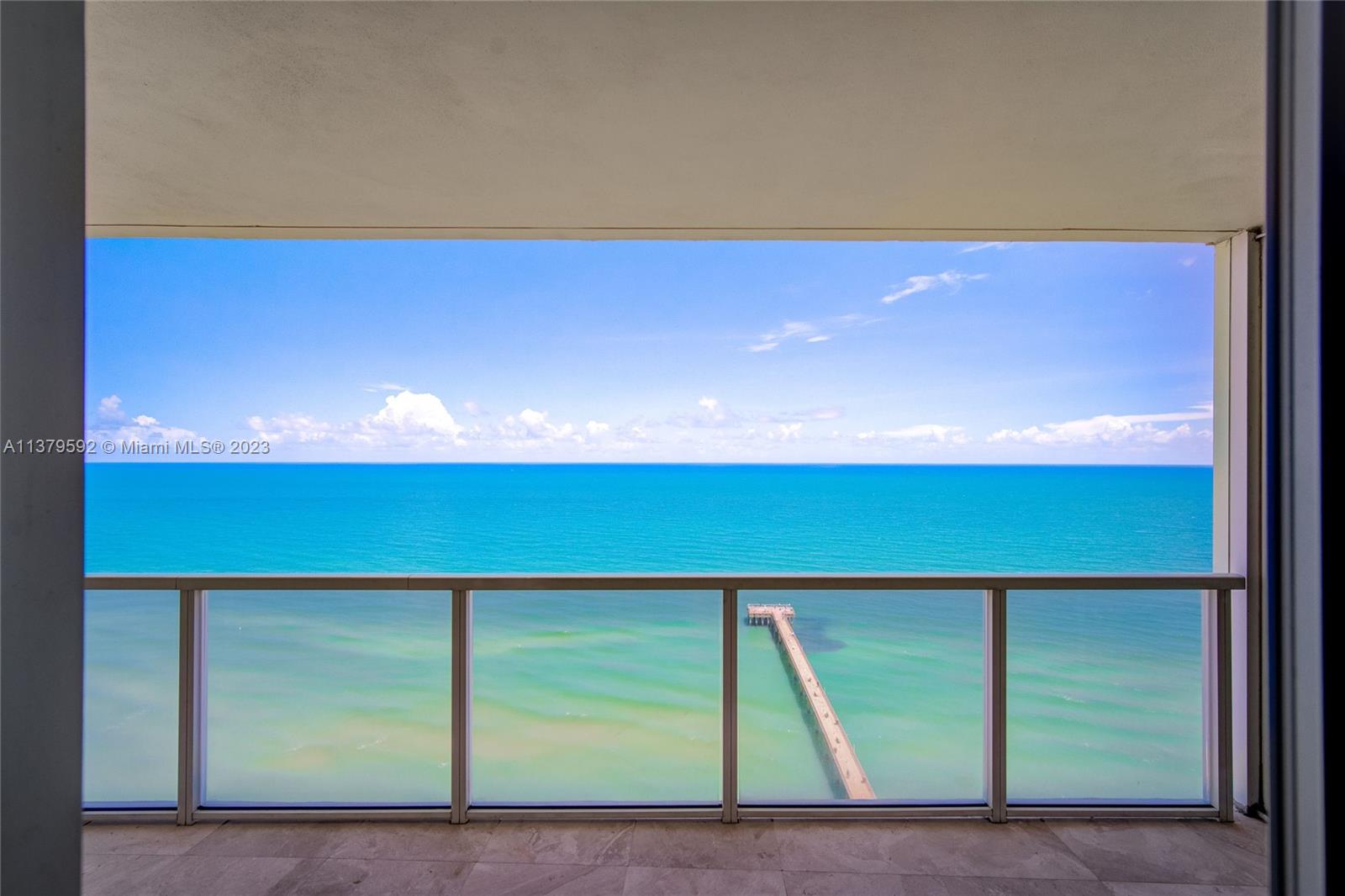 LA PERLA CONDO - Residential Lease