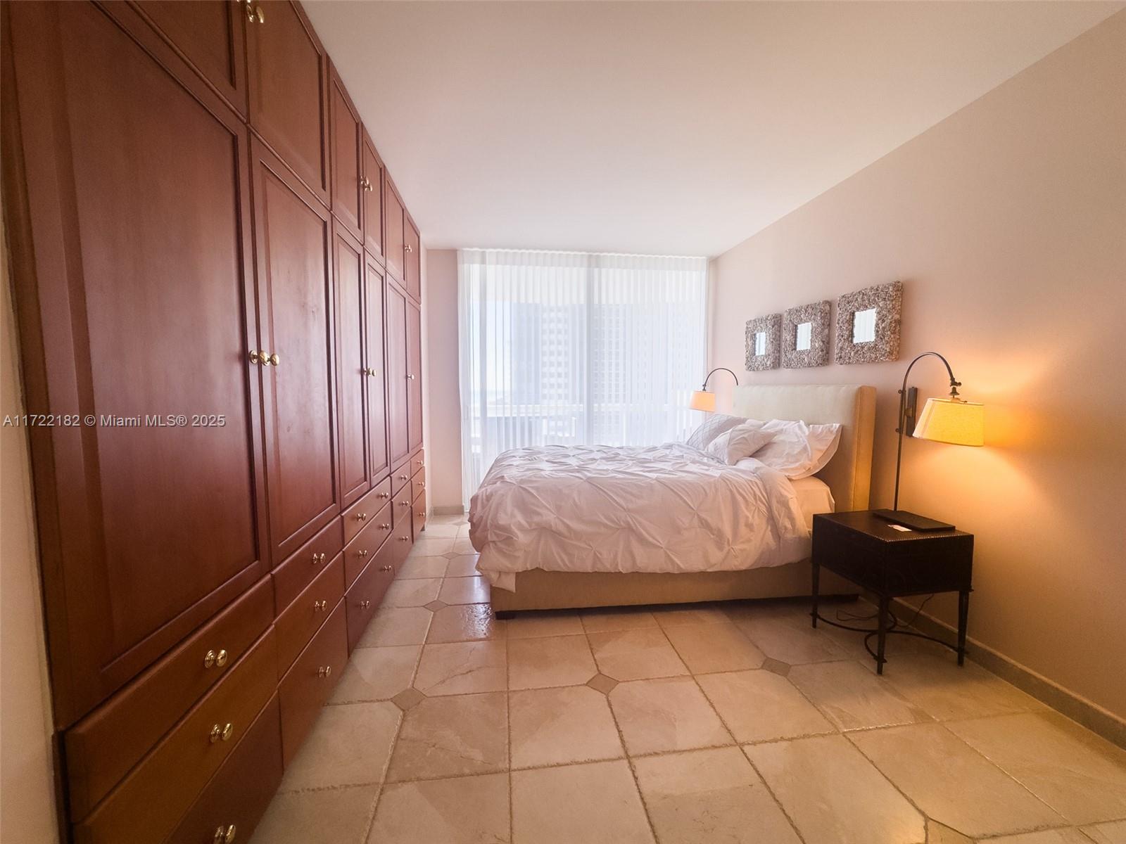 AKOYA CONDO - Residential Lease
