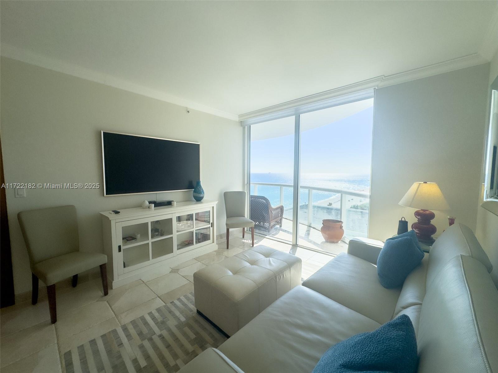 AKOYA CONDO - Residential Lease