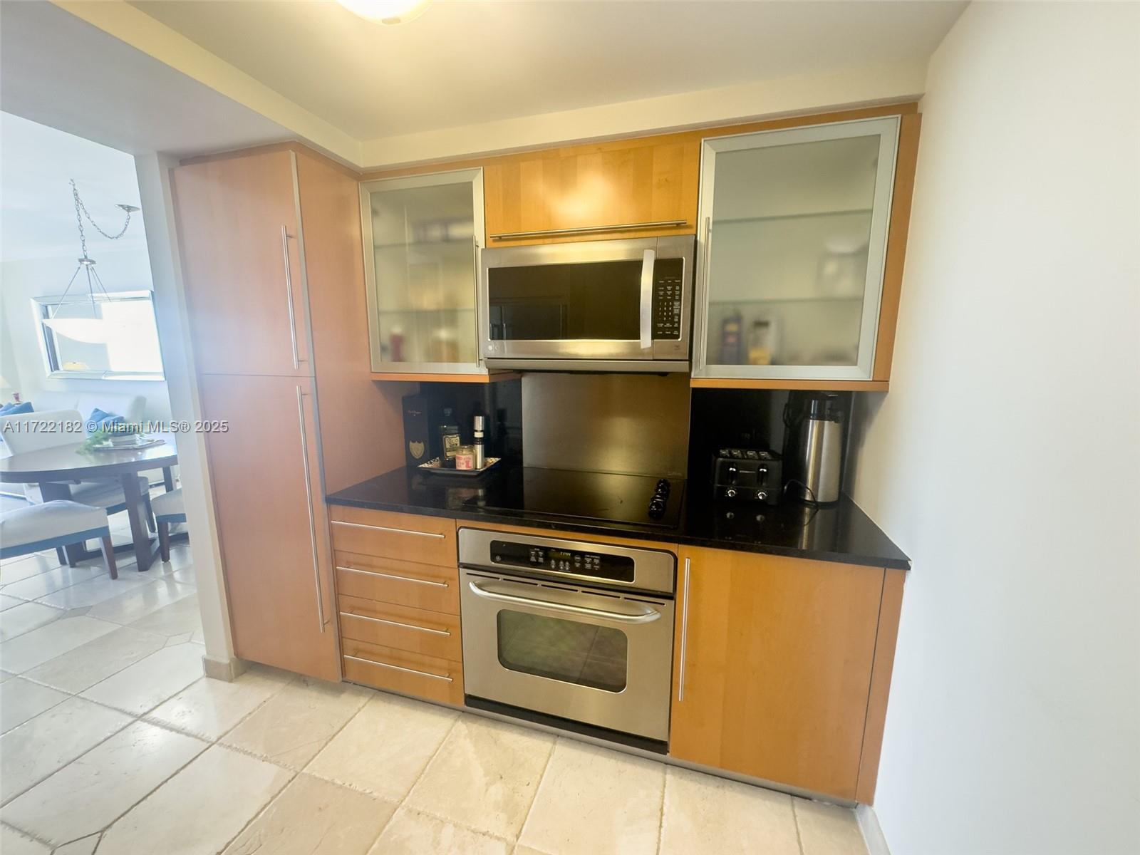 AKOYA CONDO - Residential Lease