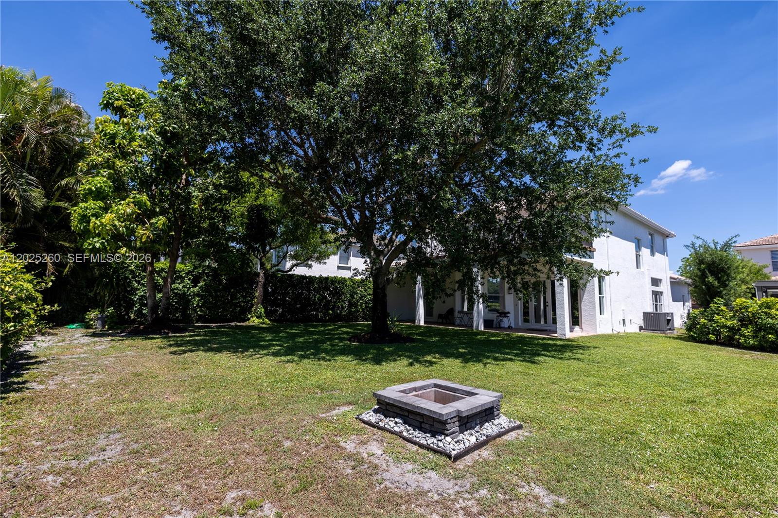 CANYON LAKES 6 - Residential Lease