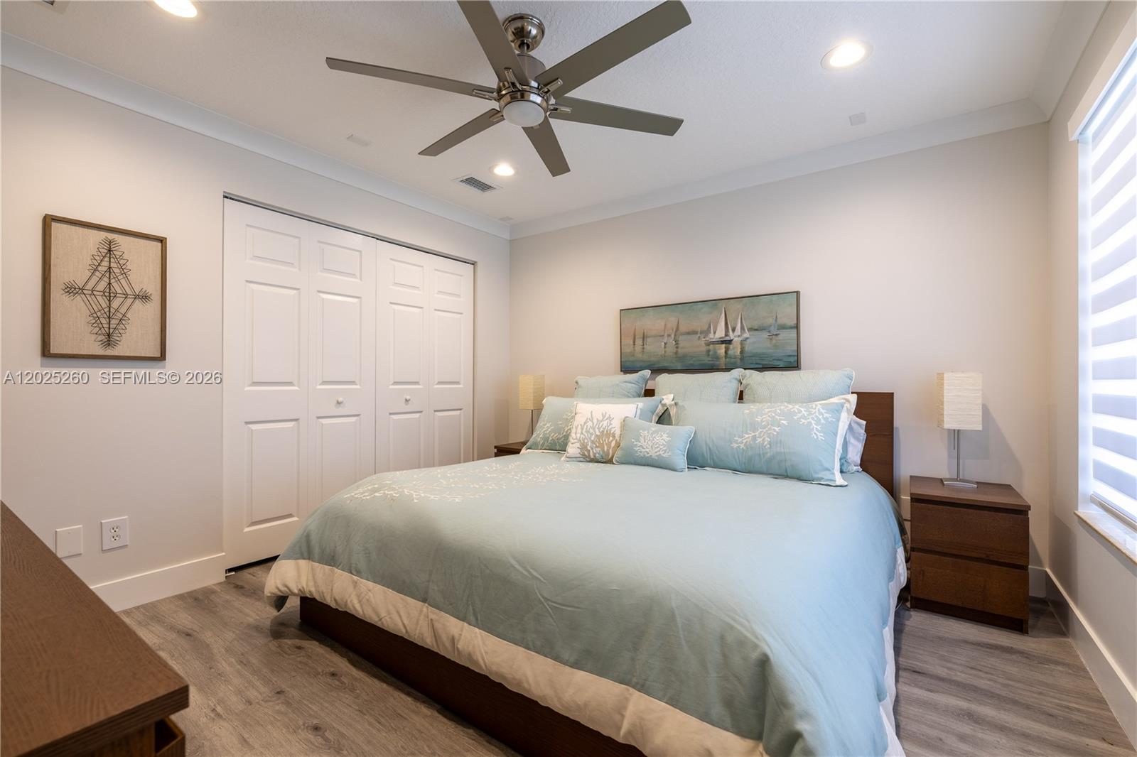 CANYON LAKES 6 - Residential Lease