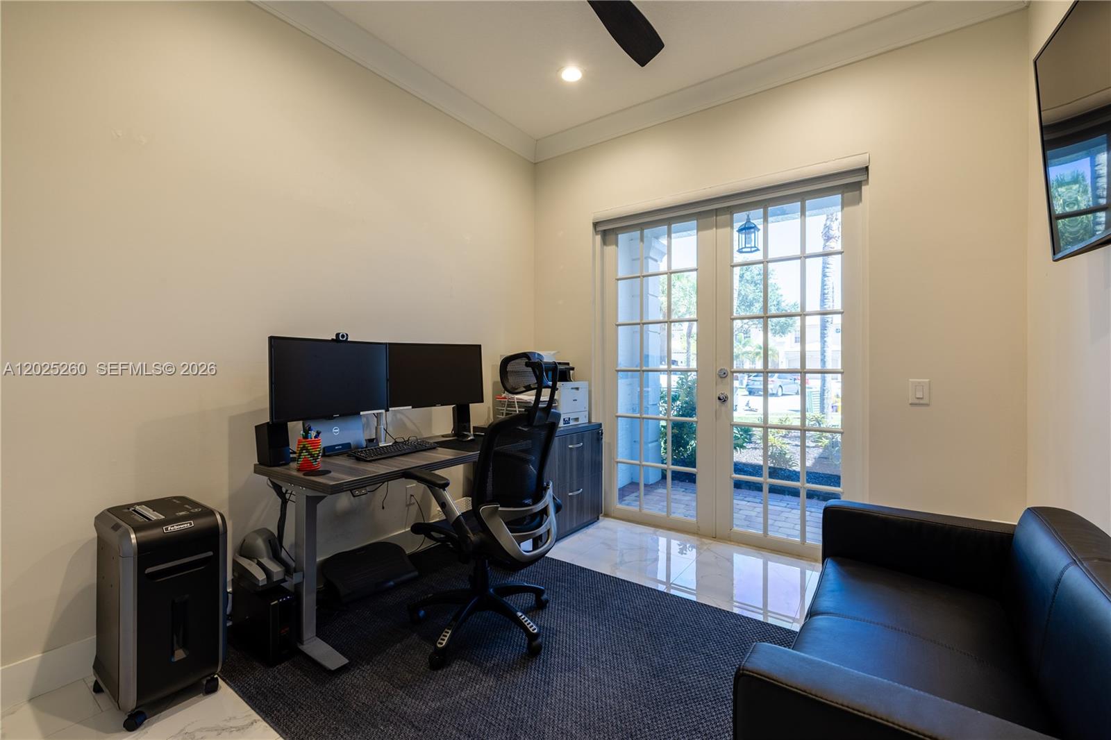CANYON LAKES 6 - Residential Lease