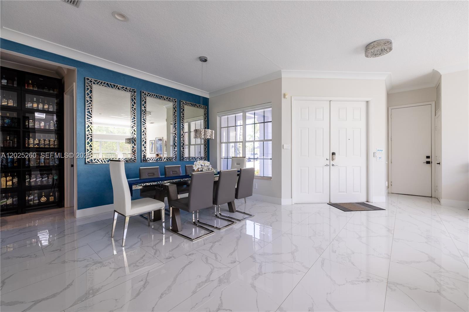CANYON LAKES 6 - Residential Lease