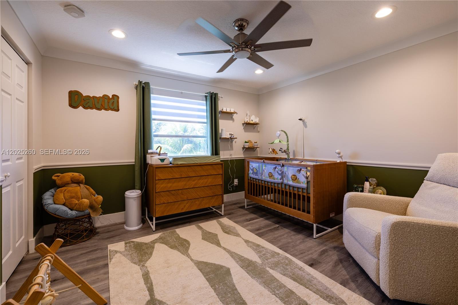 CANYON LAKES 6 - Residential Lease