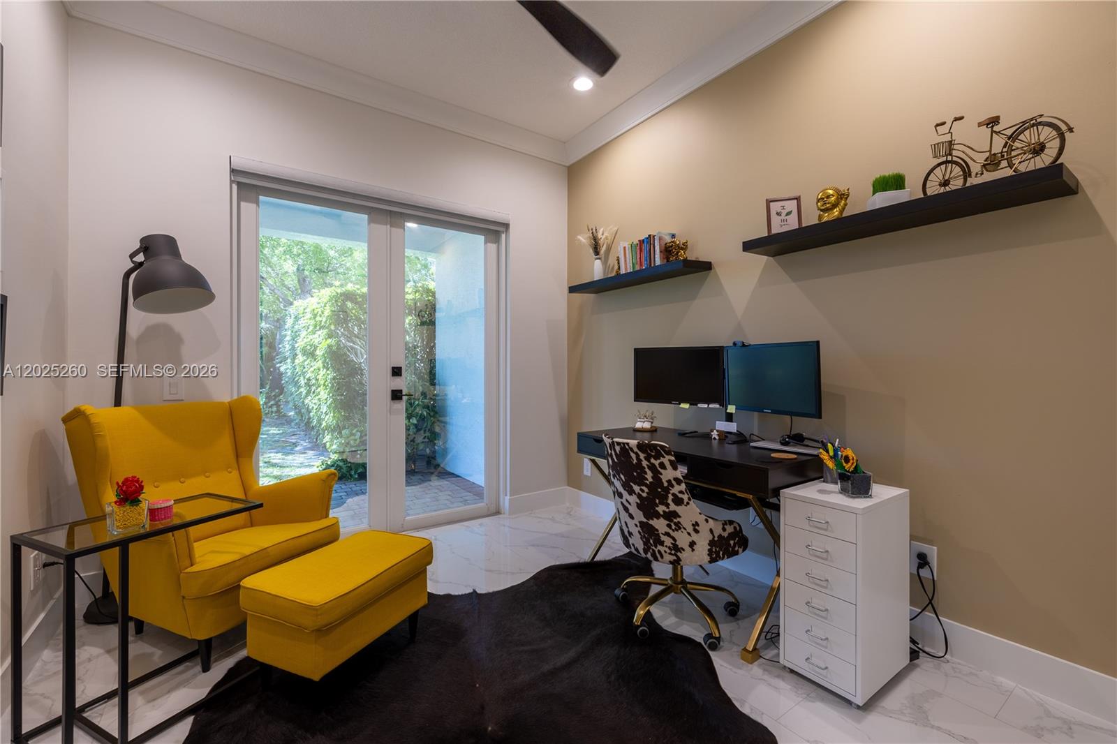 CANYON LAKES 6 - Residential Lease