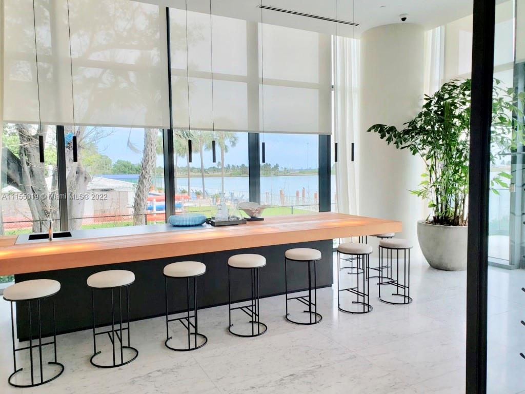 ONE PARAISO CONDO - Residential