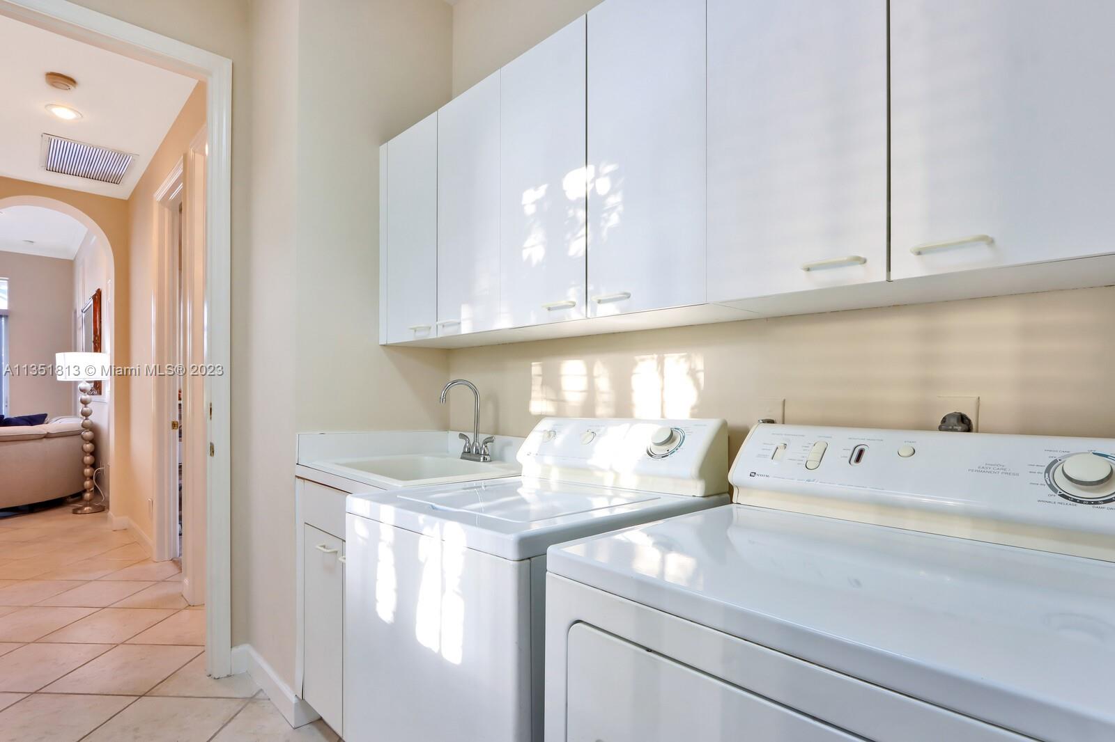 FLORIDA CLUB PUD PHASE IB - Residential