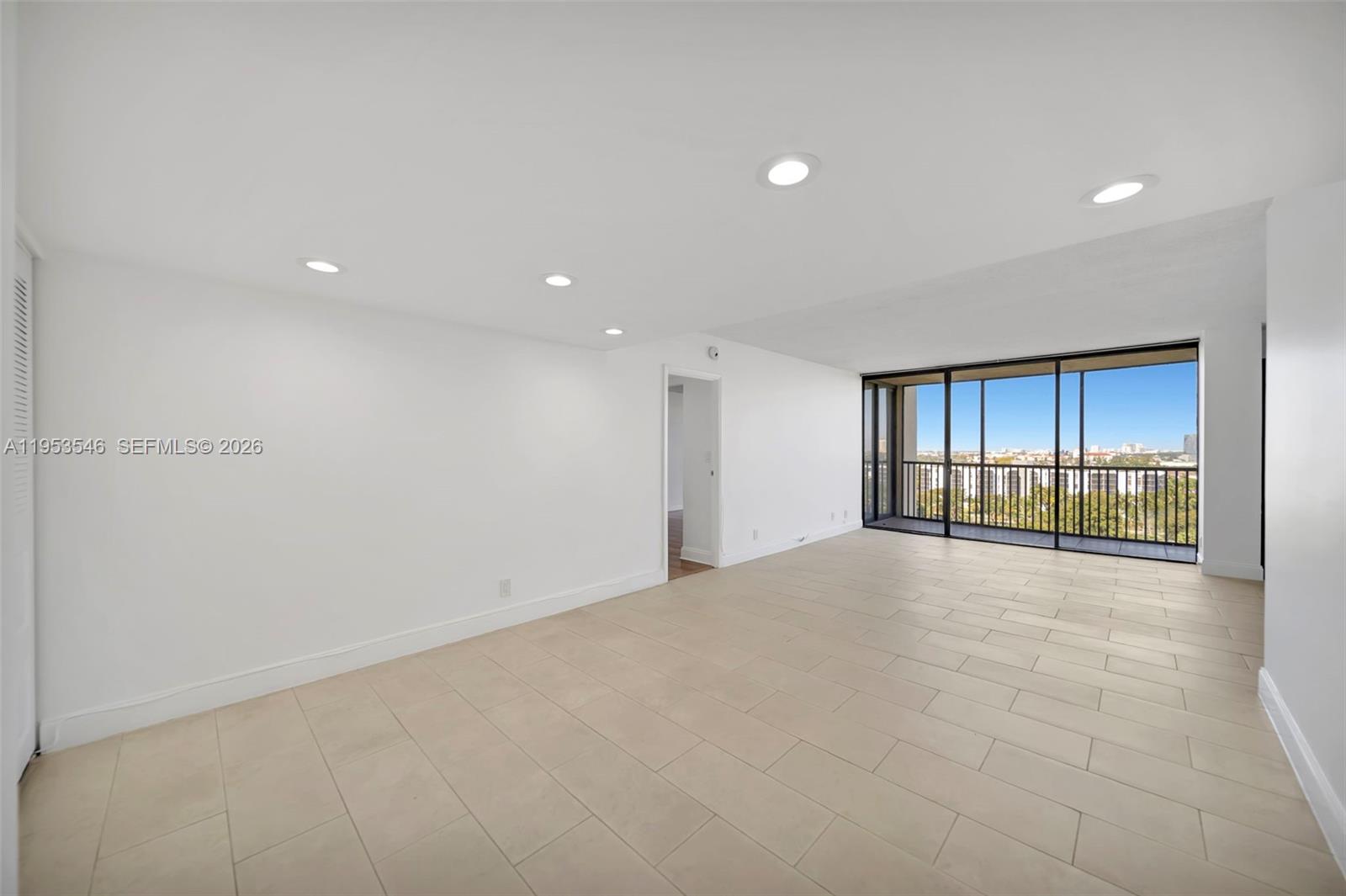 CORONADO CONDO- TOWER III - Residential