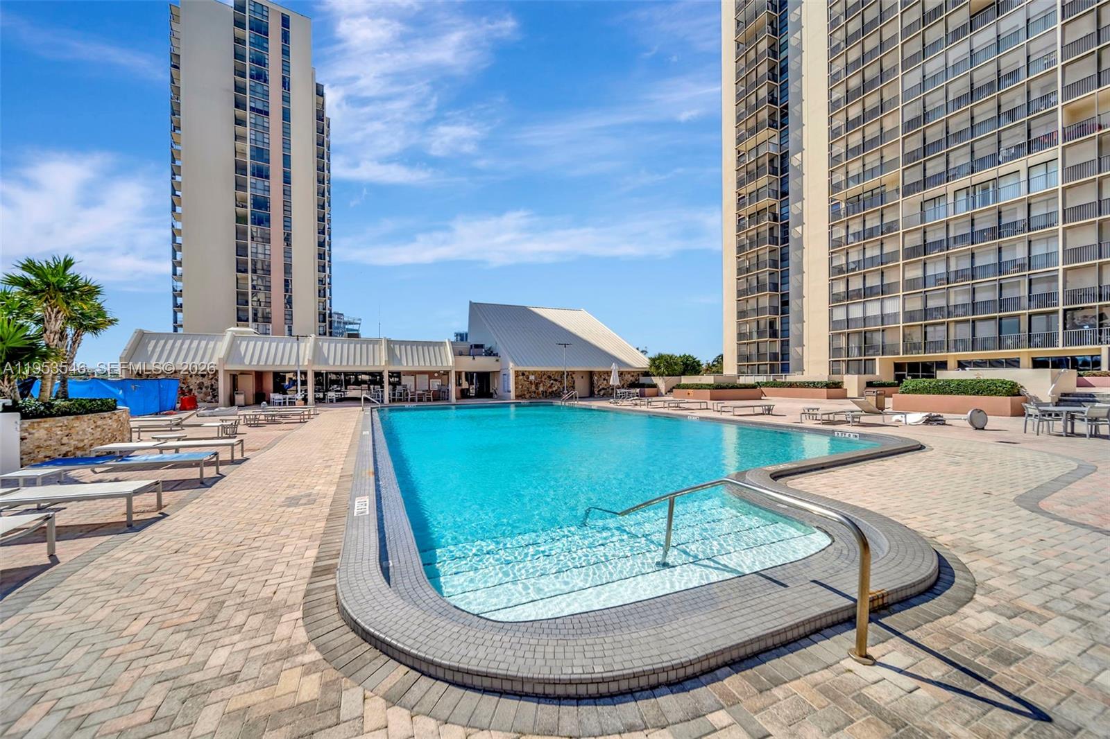 CORONADO CONDO- TOWER III - Residential