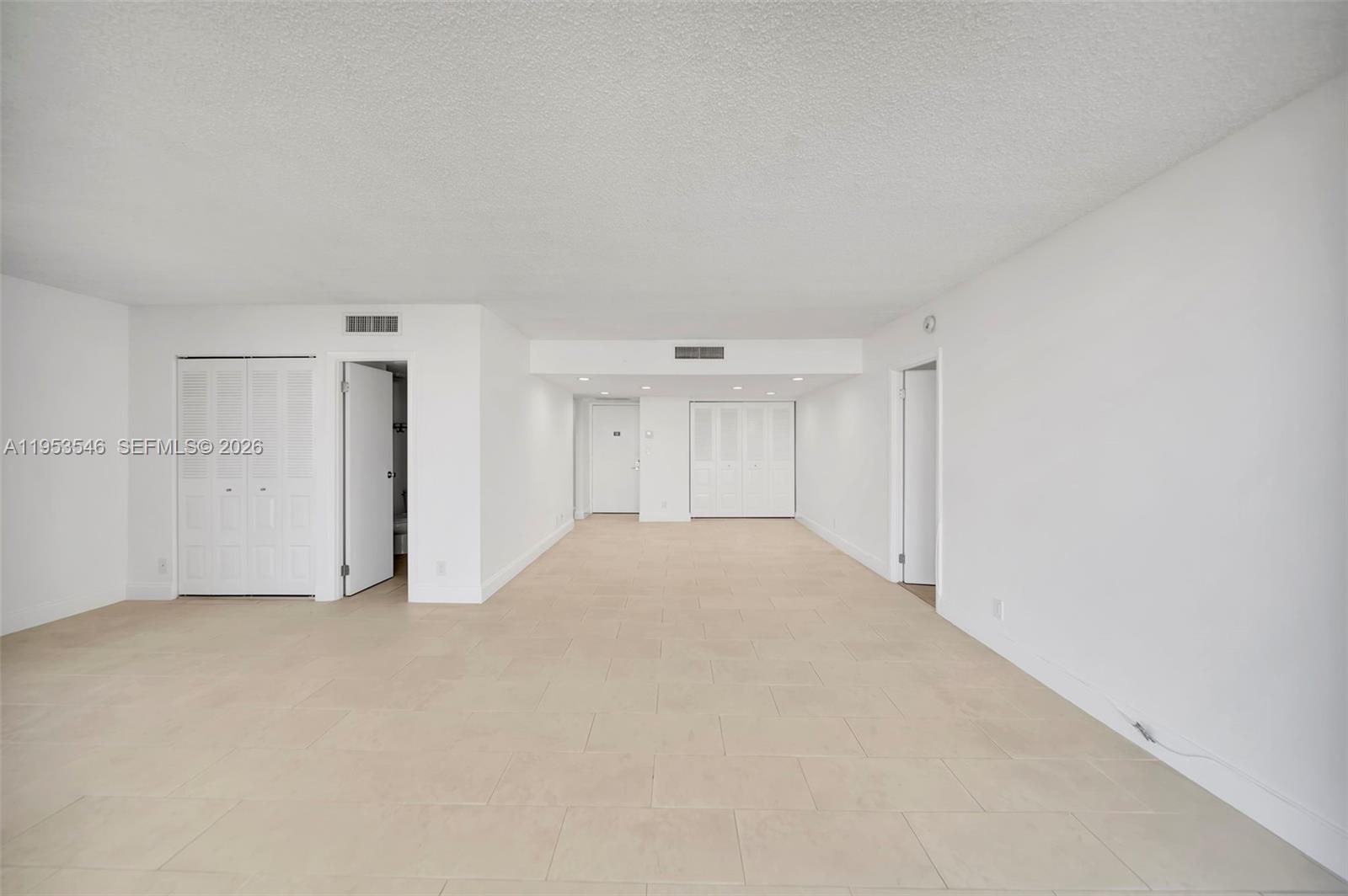 CORONADO CONDO- TOWER III - Residential