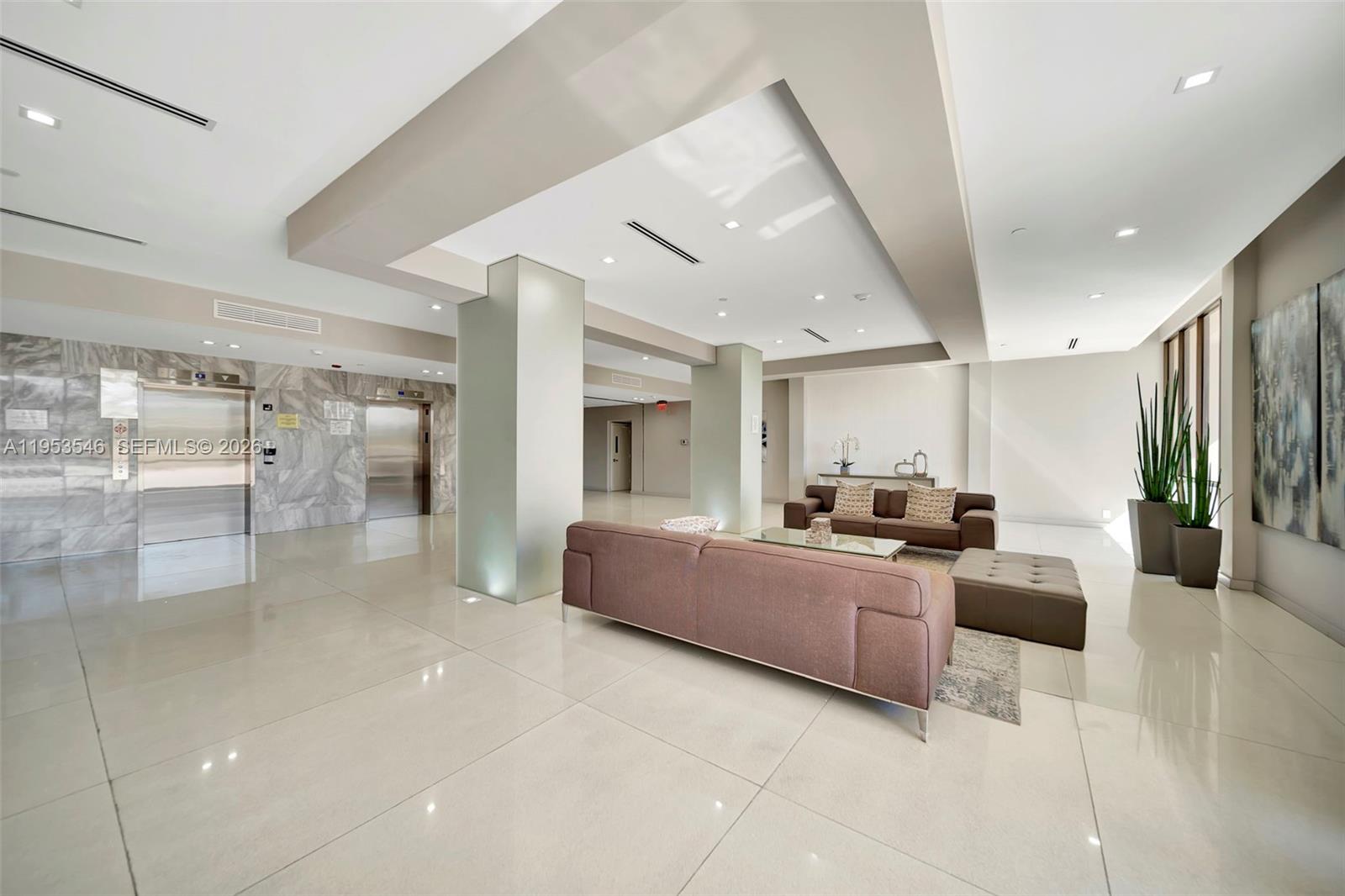 CORONADO CONDO- TOWER III - Residential