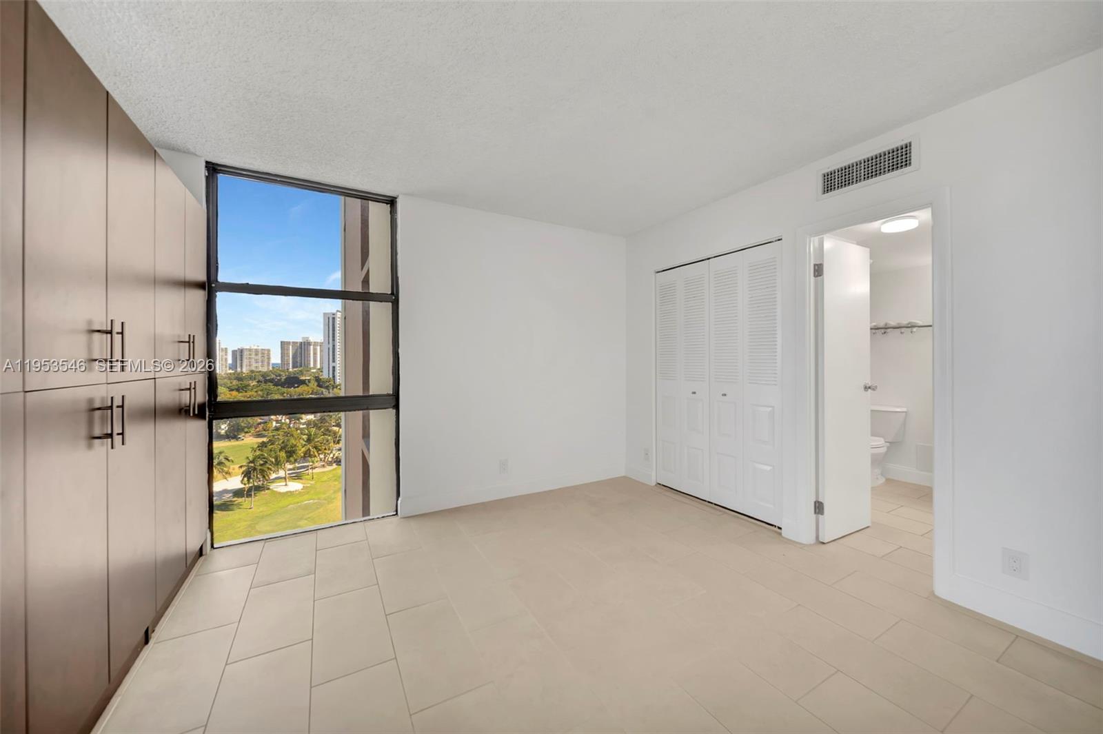 CORONADO CONDO- TOWER III - Residential