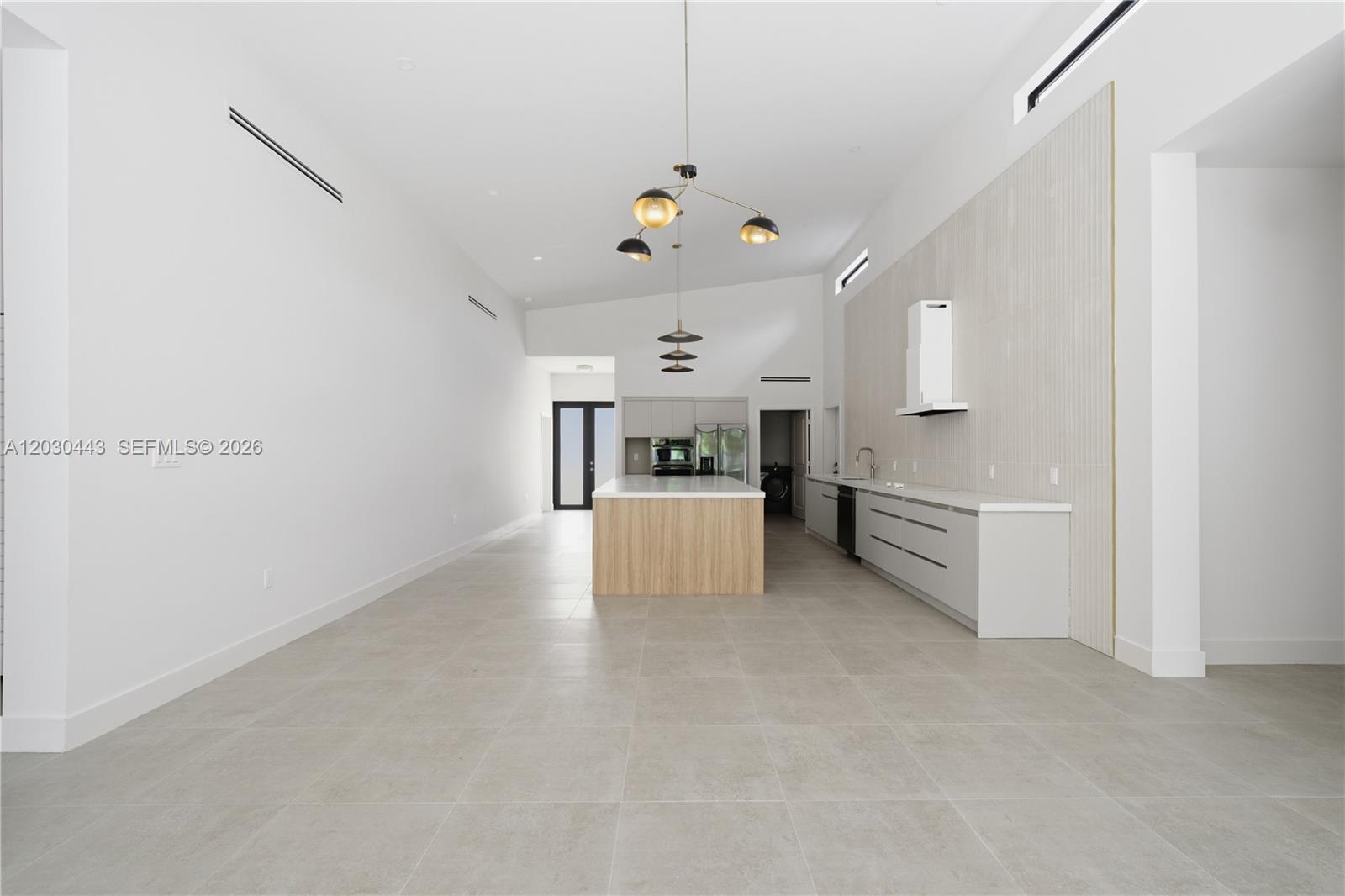 MIAMI GARDENS ESTATES SEC - Residential