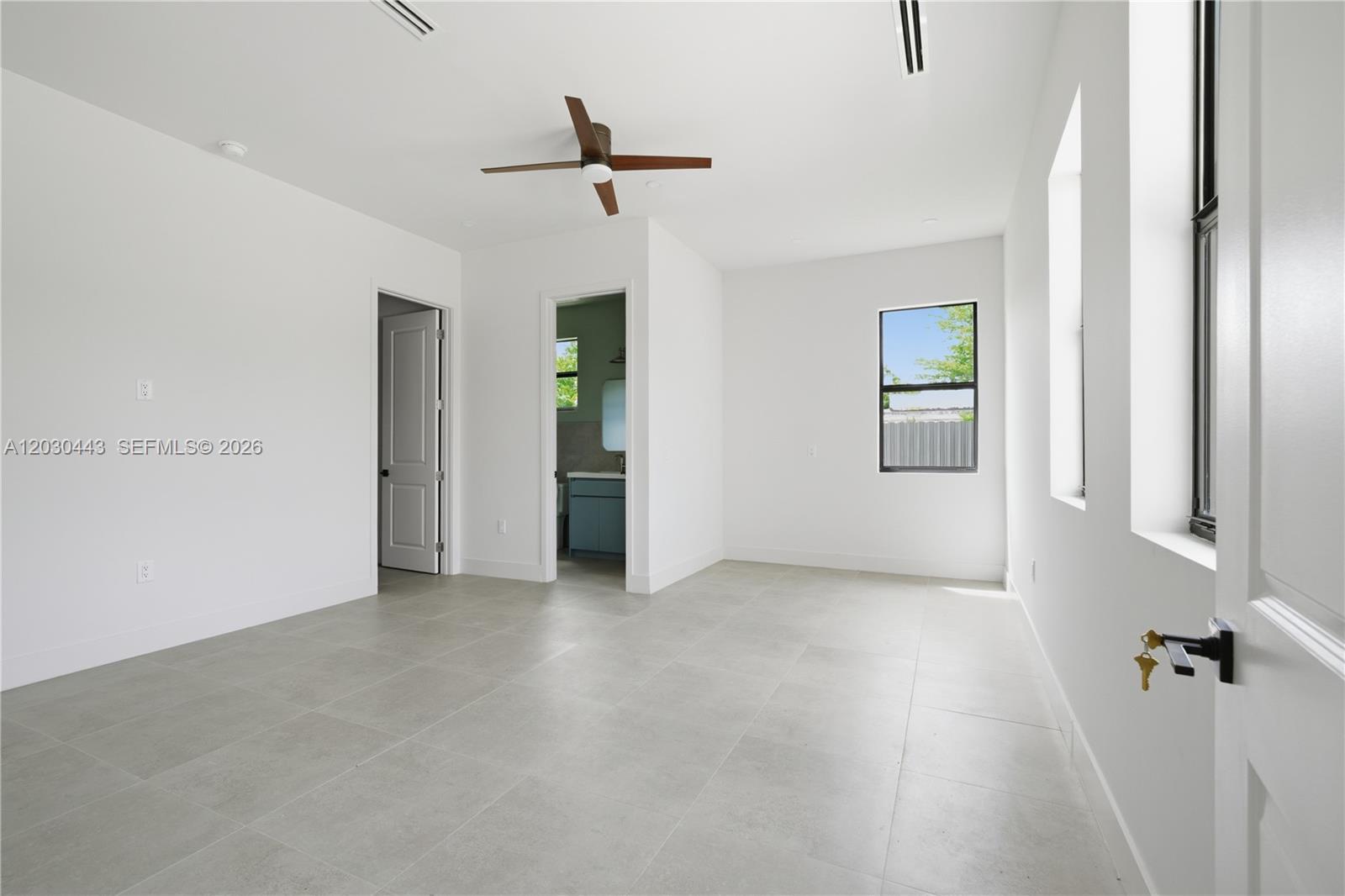 MIAMI GARDENS ESTATES SEC - Residential