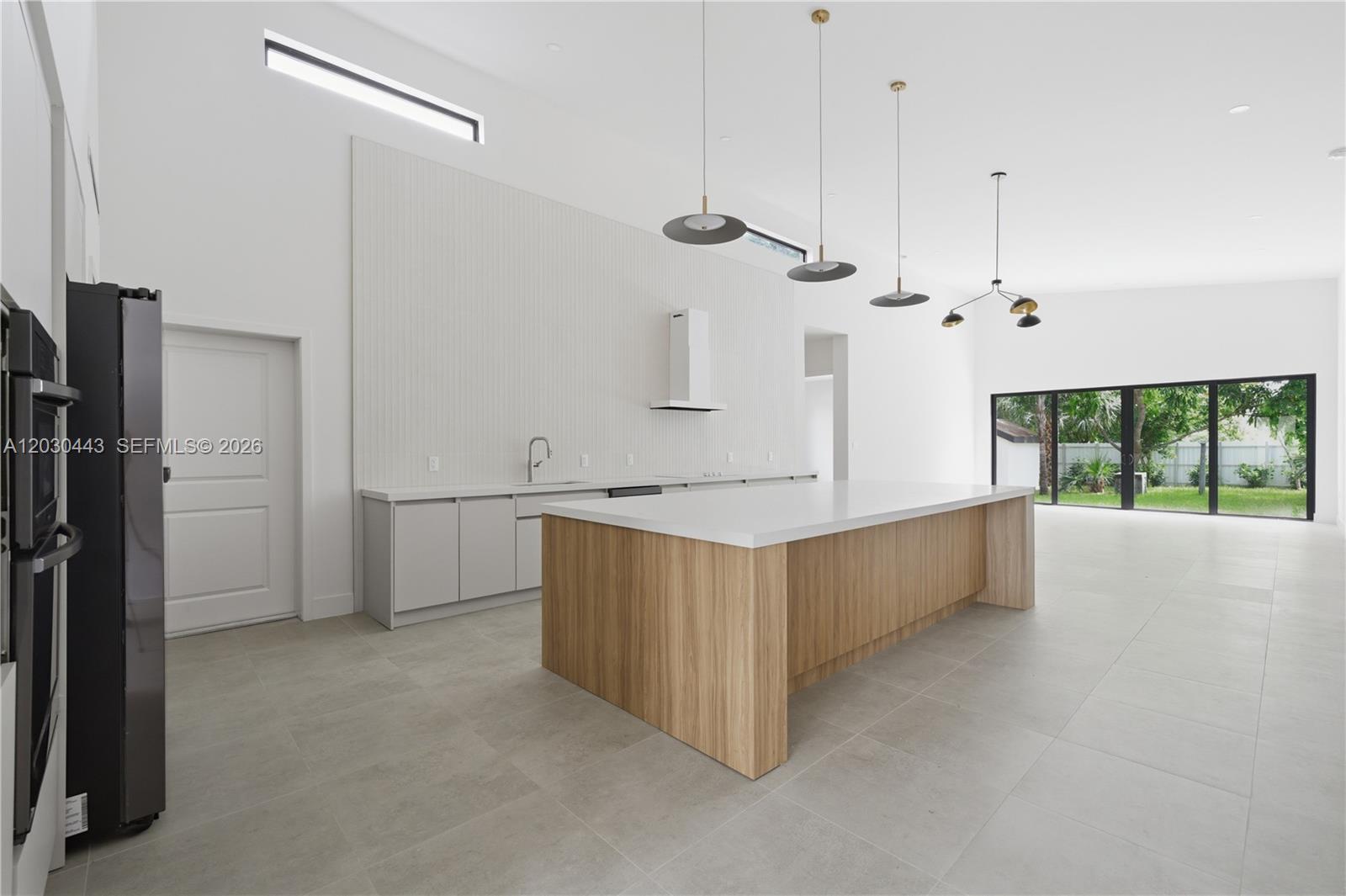 MIAMI GARDENS ESTATES SEC - Residential