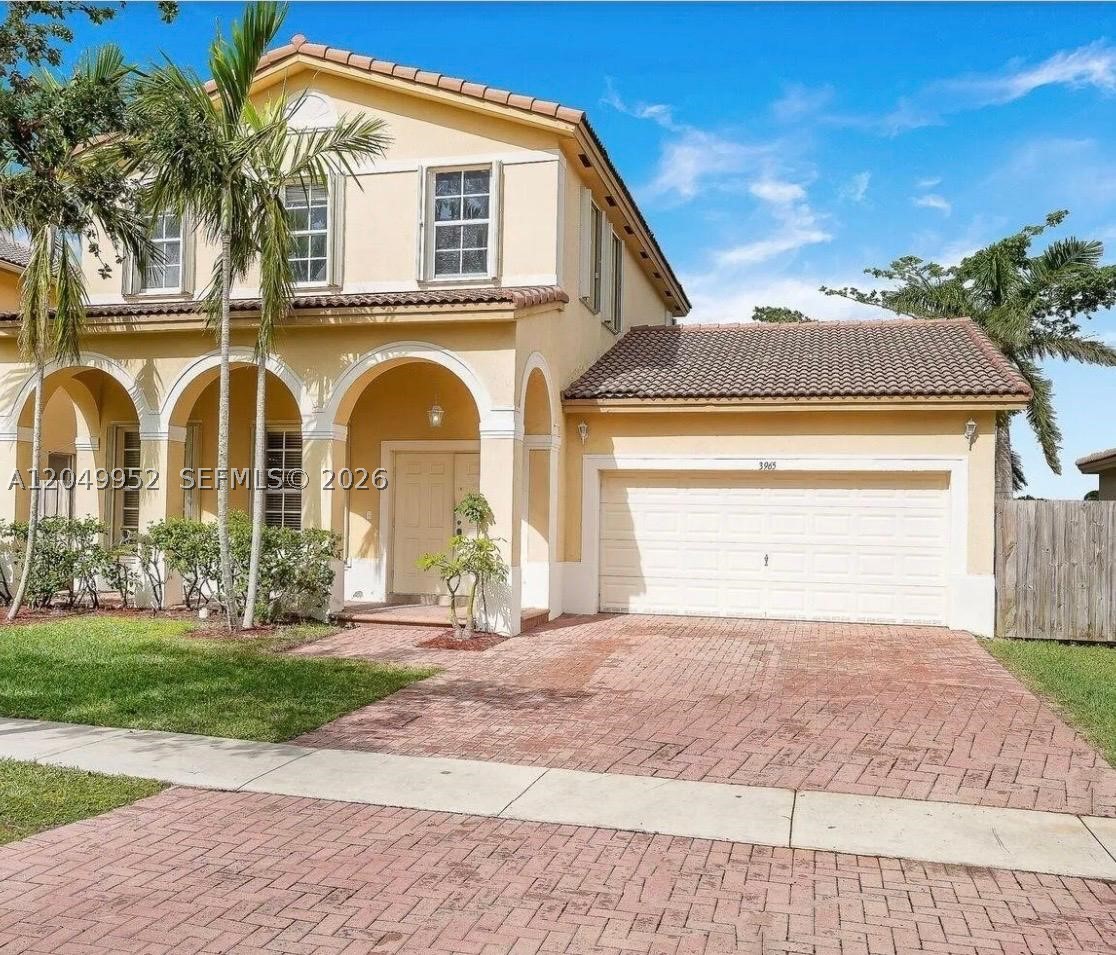 FLORIDIAN BAY ESTATES SOU - Residential