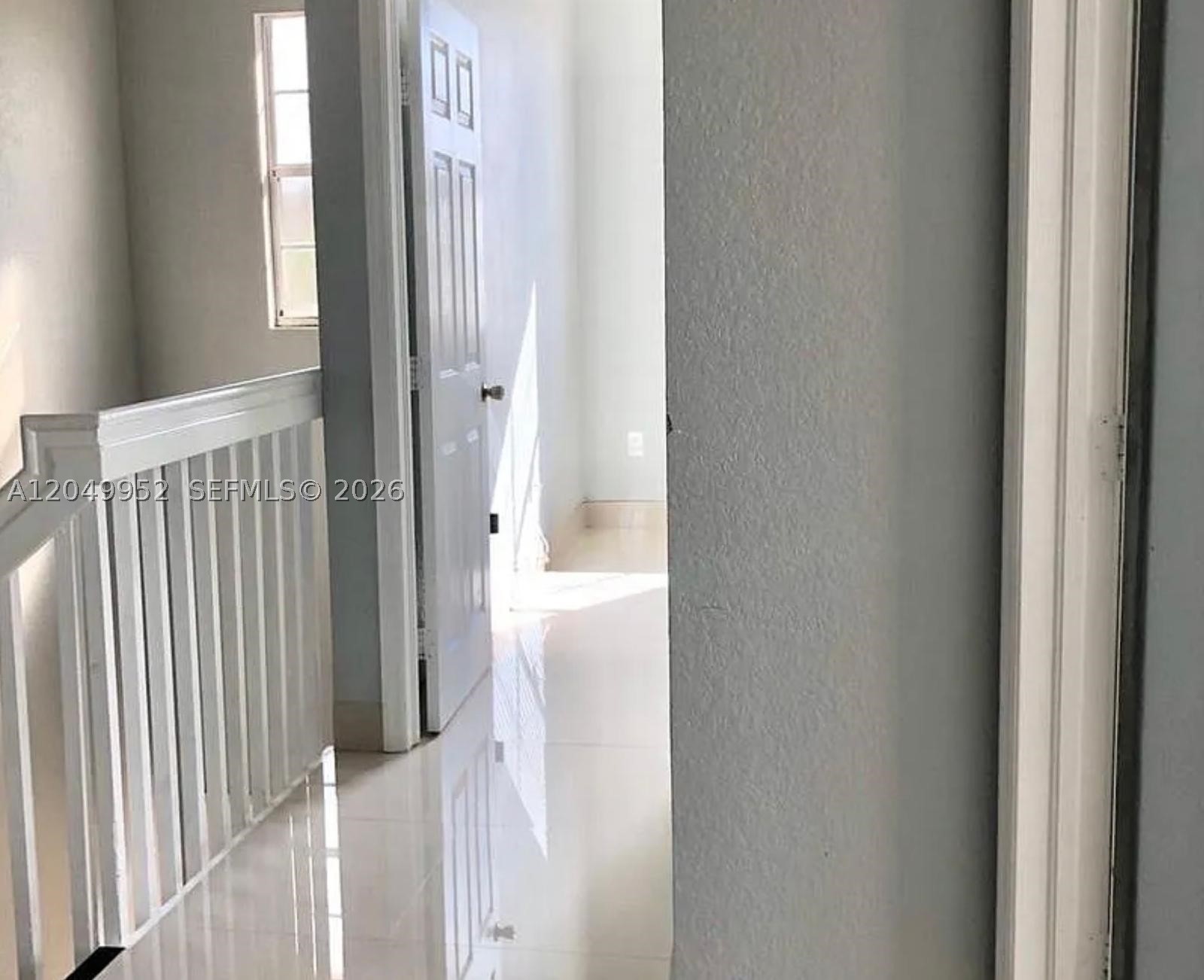 FLORIDIAN BAY ESTATES SOU - Residential