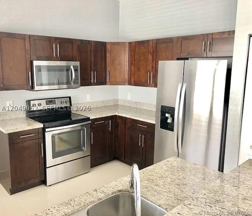 FLORIDIAN BAY ESTATES SOU - Residential