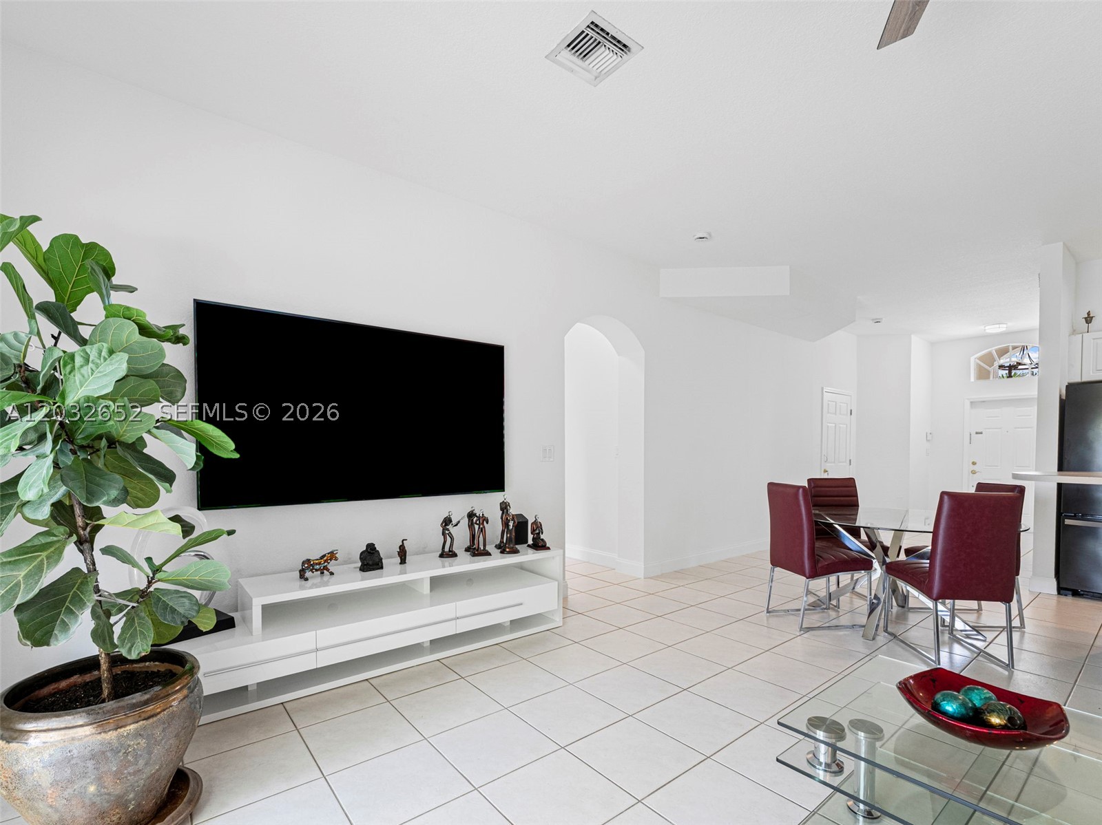 MILON VENTURE - Residential