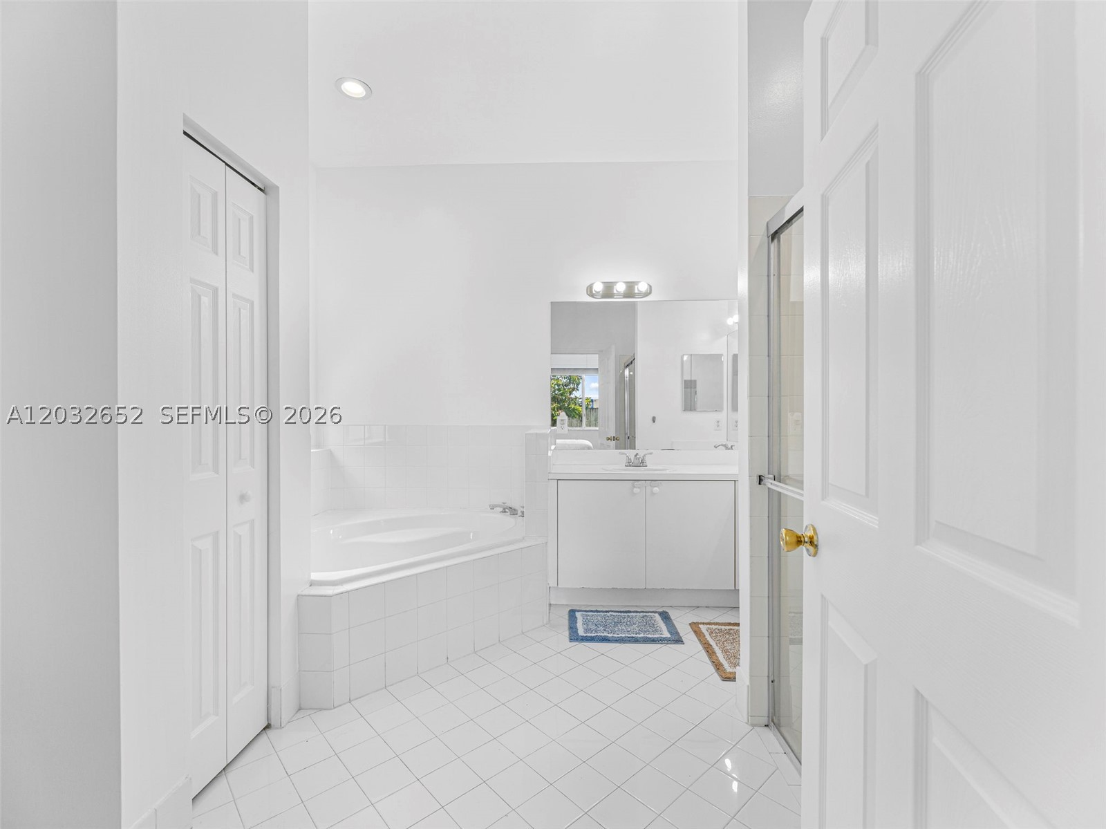 MILON VENTURE - Residential