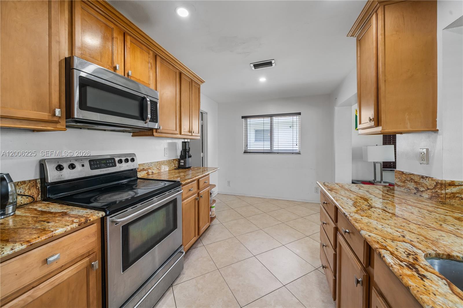 MAINLANDS OF TAMARAC LAKE - Residential
