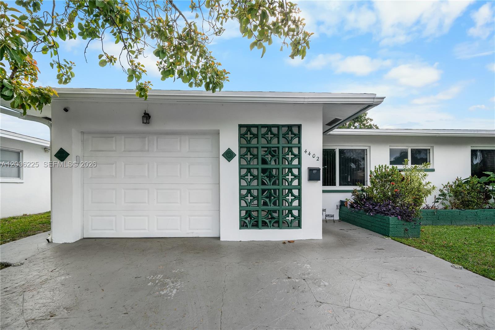 MAINLANDS OF TAMARAC LAKE - Residential